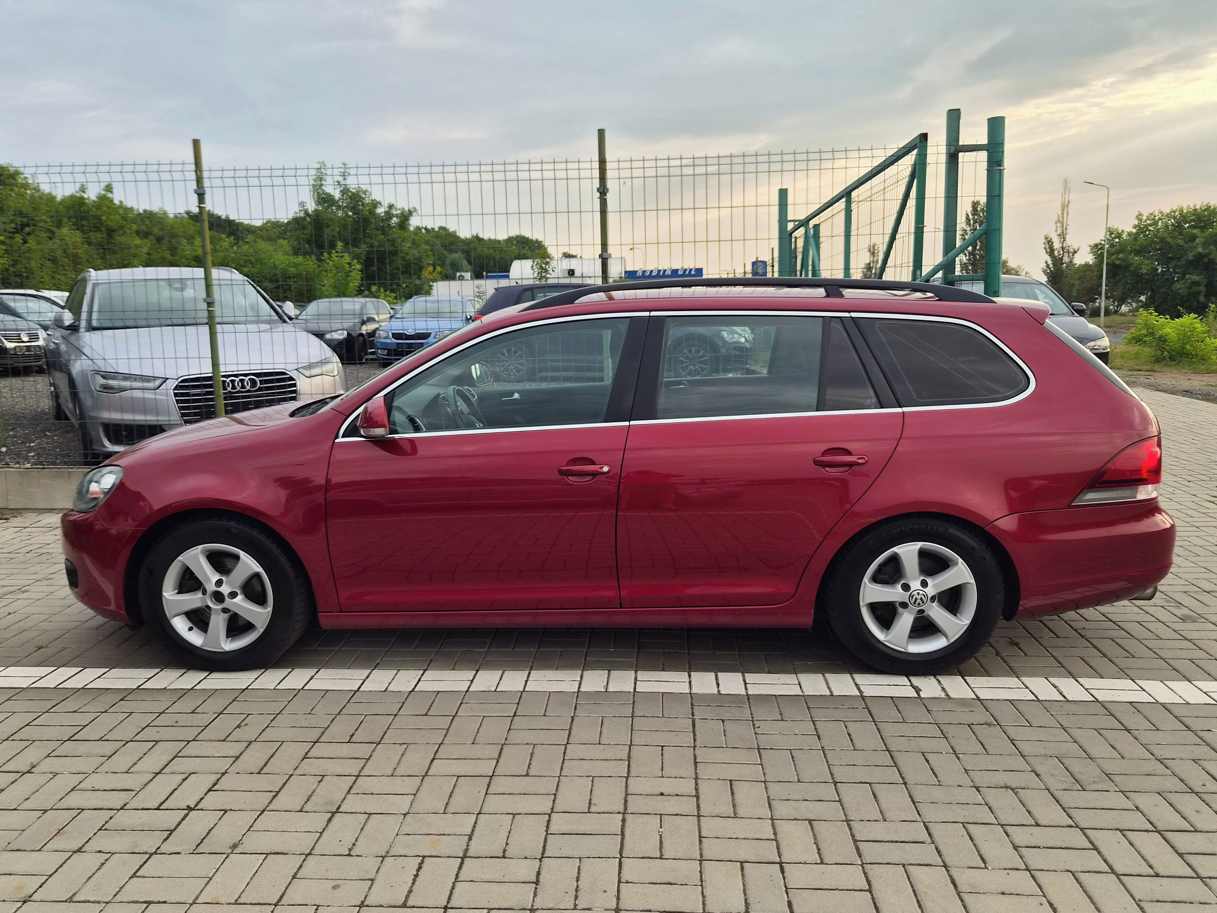 Volkswagen Golf, 1.2 TSI - TOP STAV - fotka 3