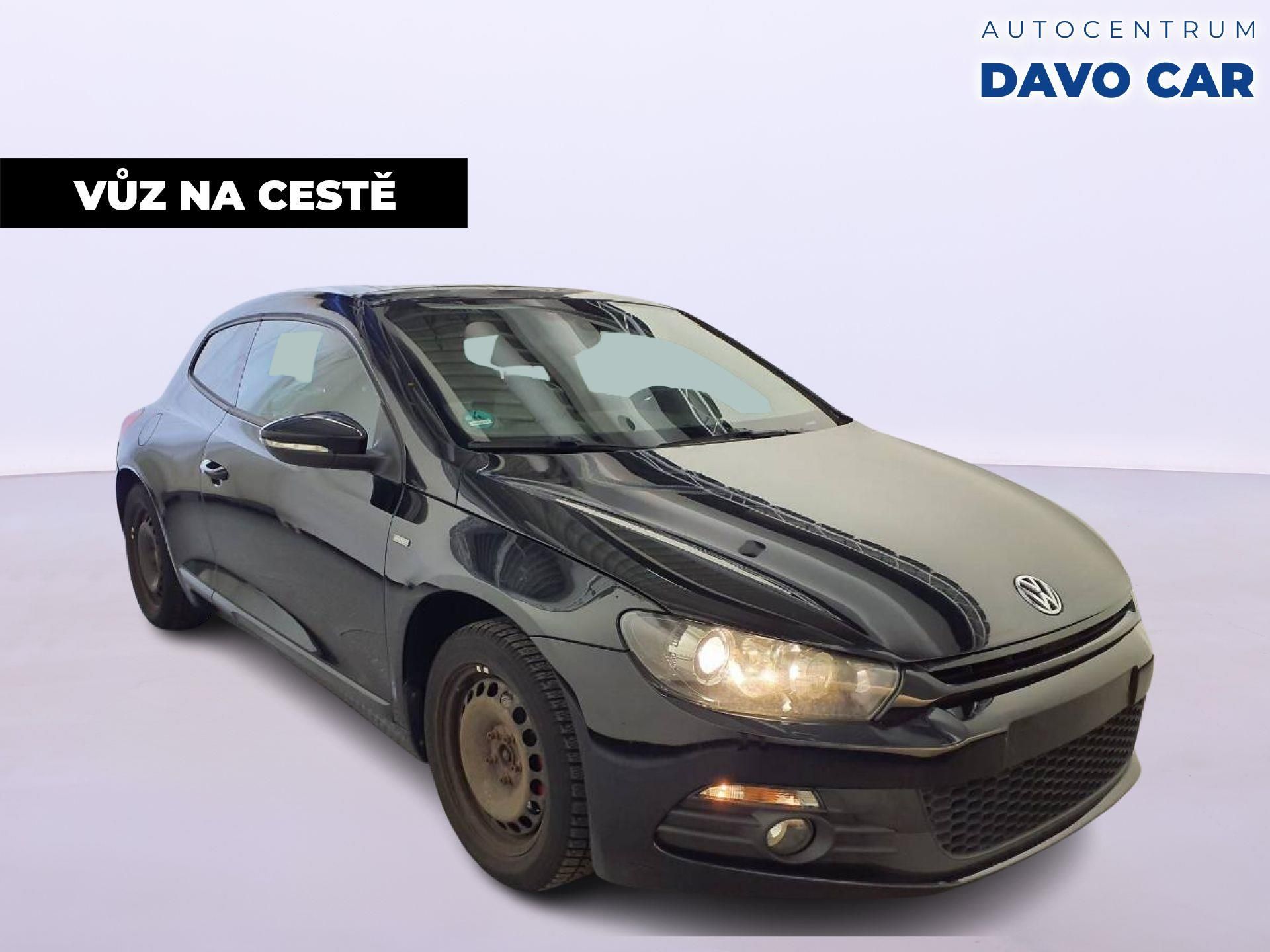 Volkswagen Scirocco, 1,4 TSI 90kW Sport Xenon Pano - fotka 4