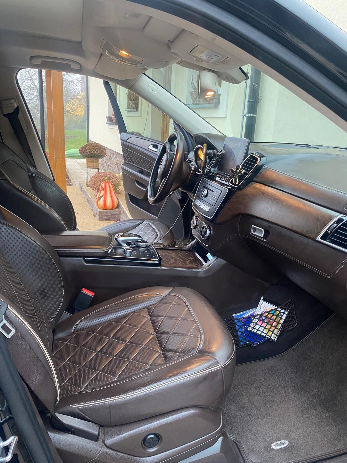 Mercedes-Benz GLS, Mercedes GLS 400 AMG 4x4 benz - fotka 6