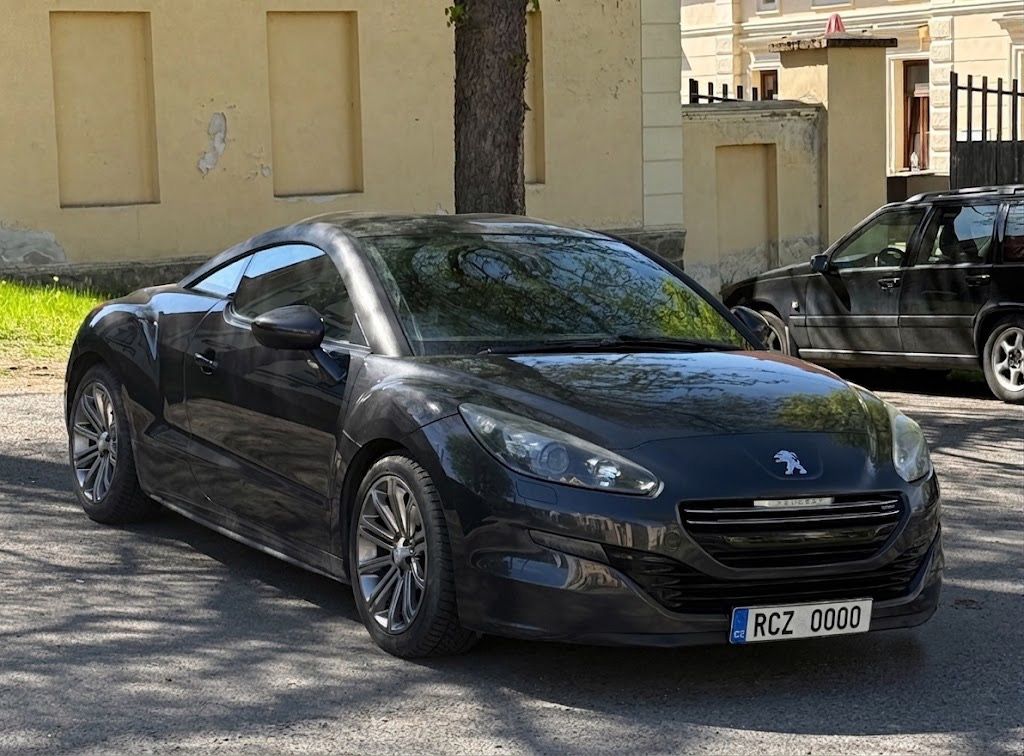 Peugeot RCZ, 1.6 16V GTline automat 6st. - fotka 4