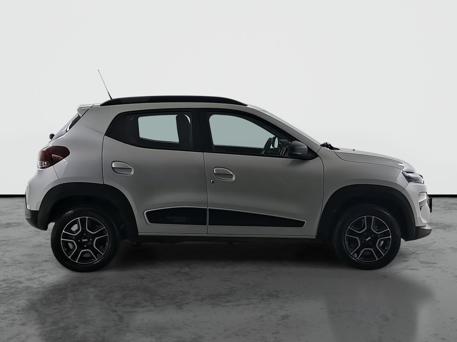 Dacia Spring, Electric 45 (27 kWh), SoH 93% - fotka 6