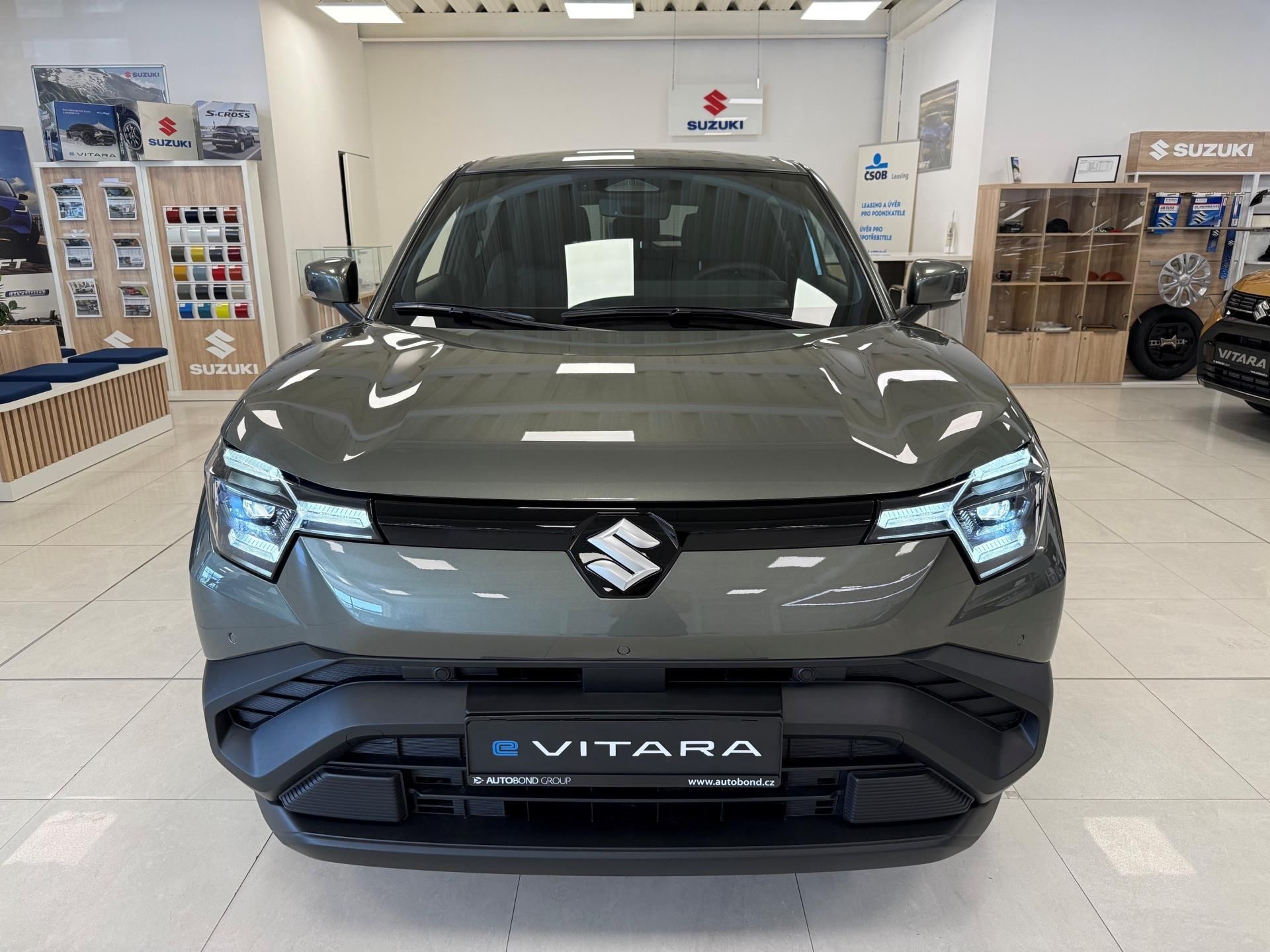 Suzuki Vitara, eVITARA 61kWh 4x4 PREMIUM - fotka 2