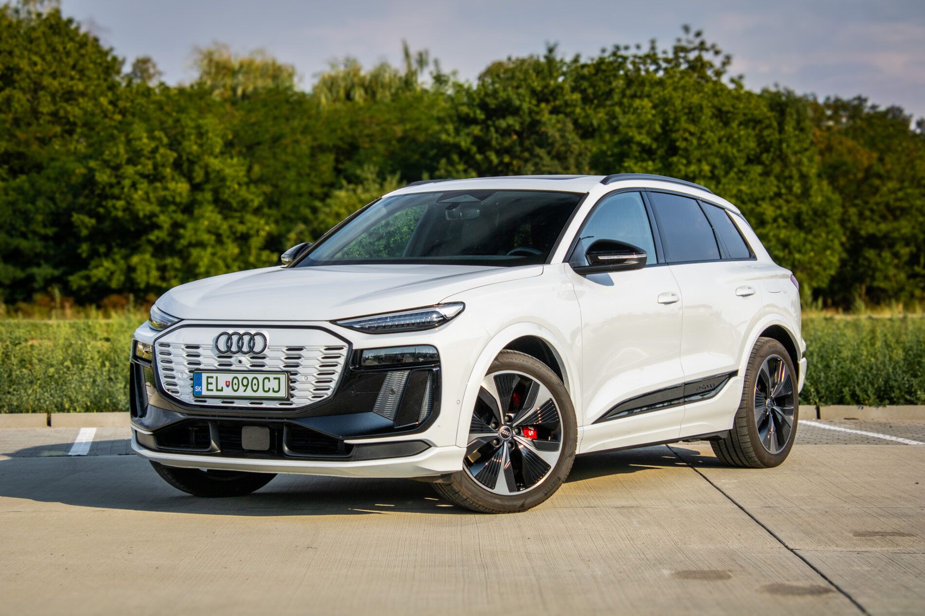 Audi, SQ6
