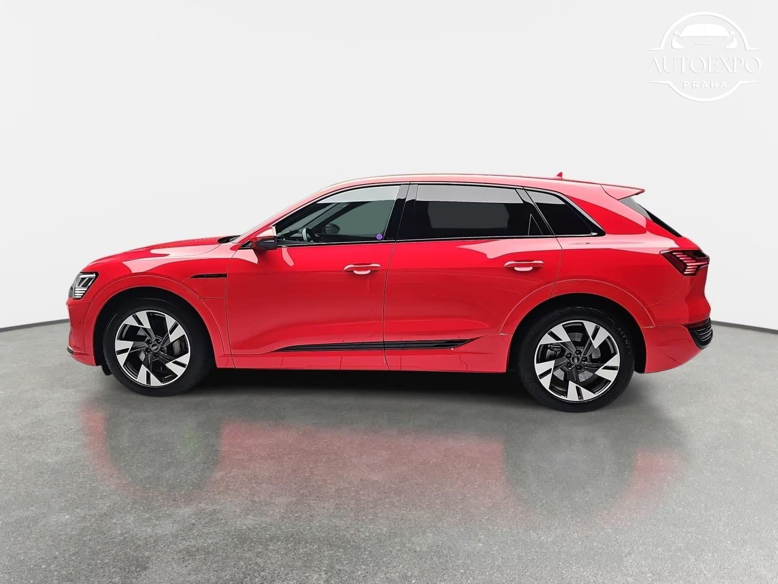 Audi Q8 e-tron, Q8 E-TRON 50 QUATTRO ADVANCE - fotka 5