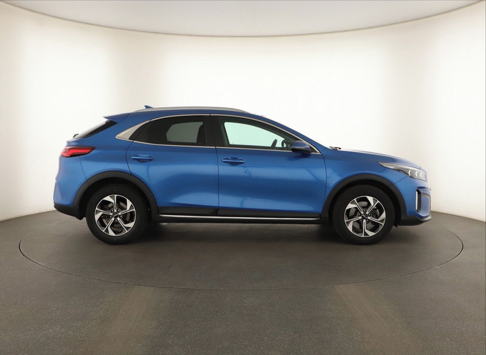 Kia XCee´d, 1.5 T-GDI, Exclusive - fotka 6