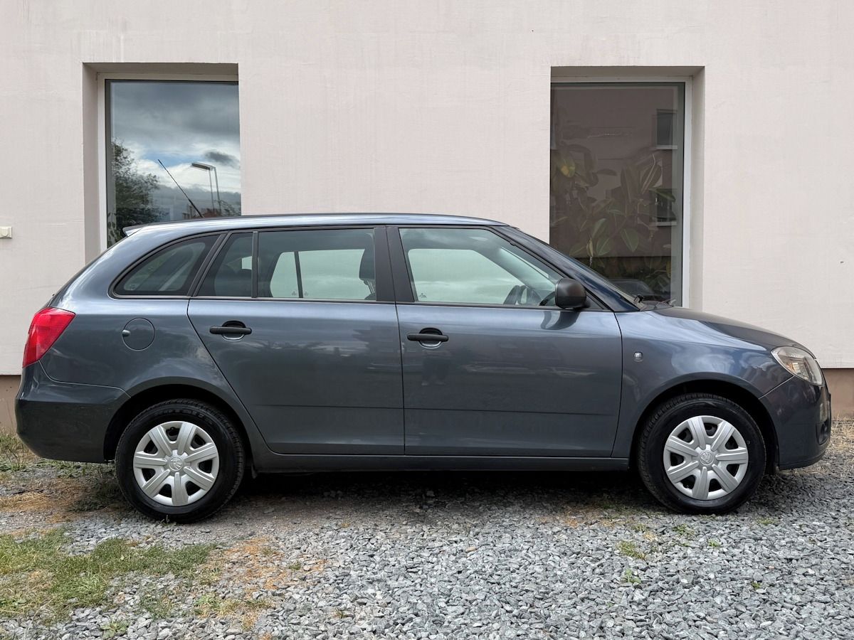 Škoda Fabia, 1.4 16v 63kW bez koroze, 1.maj - fotka 6