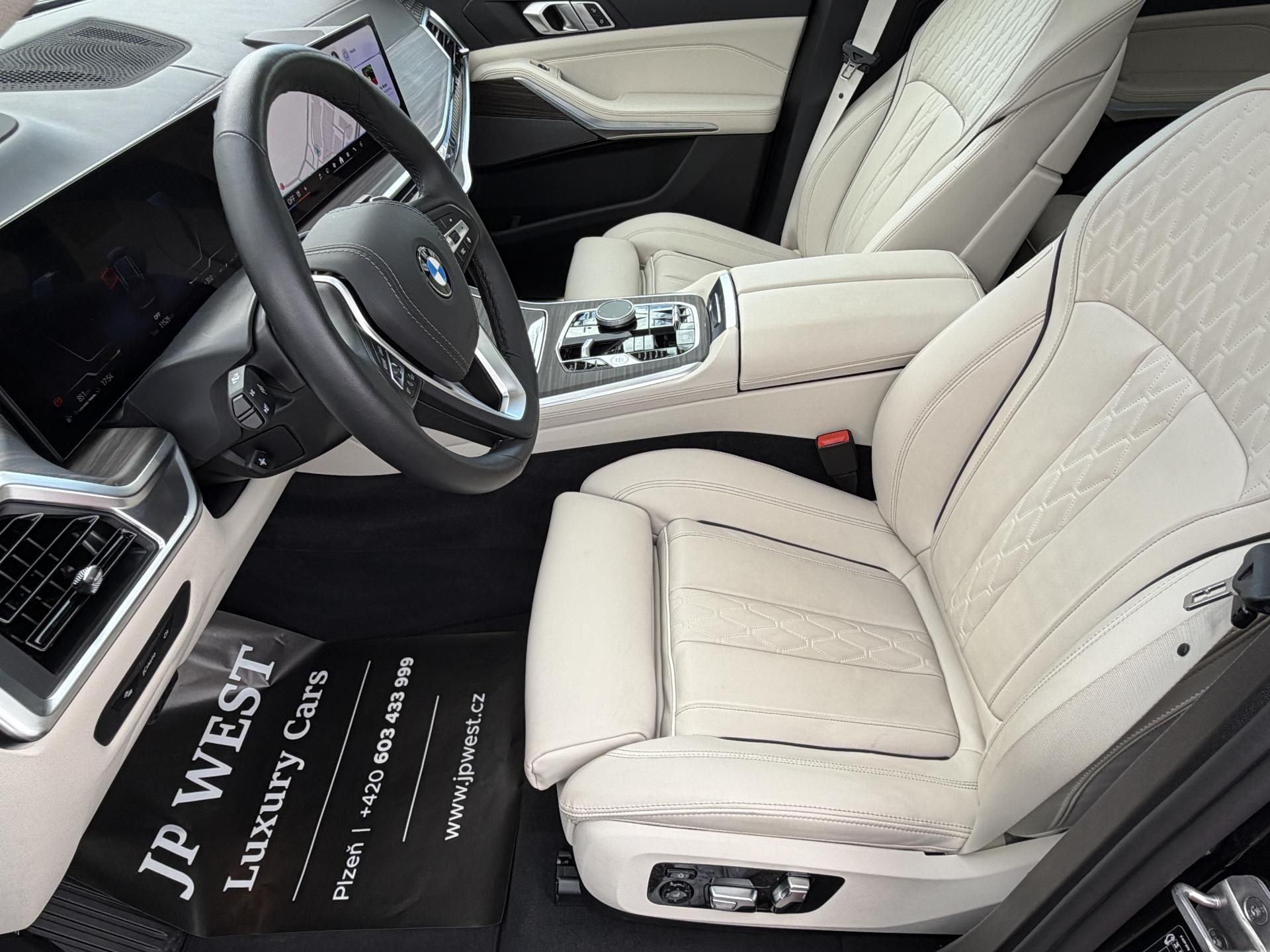 BMW X5, 30d INDIVIDUAL 22" VZDUCH PANO