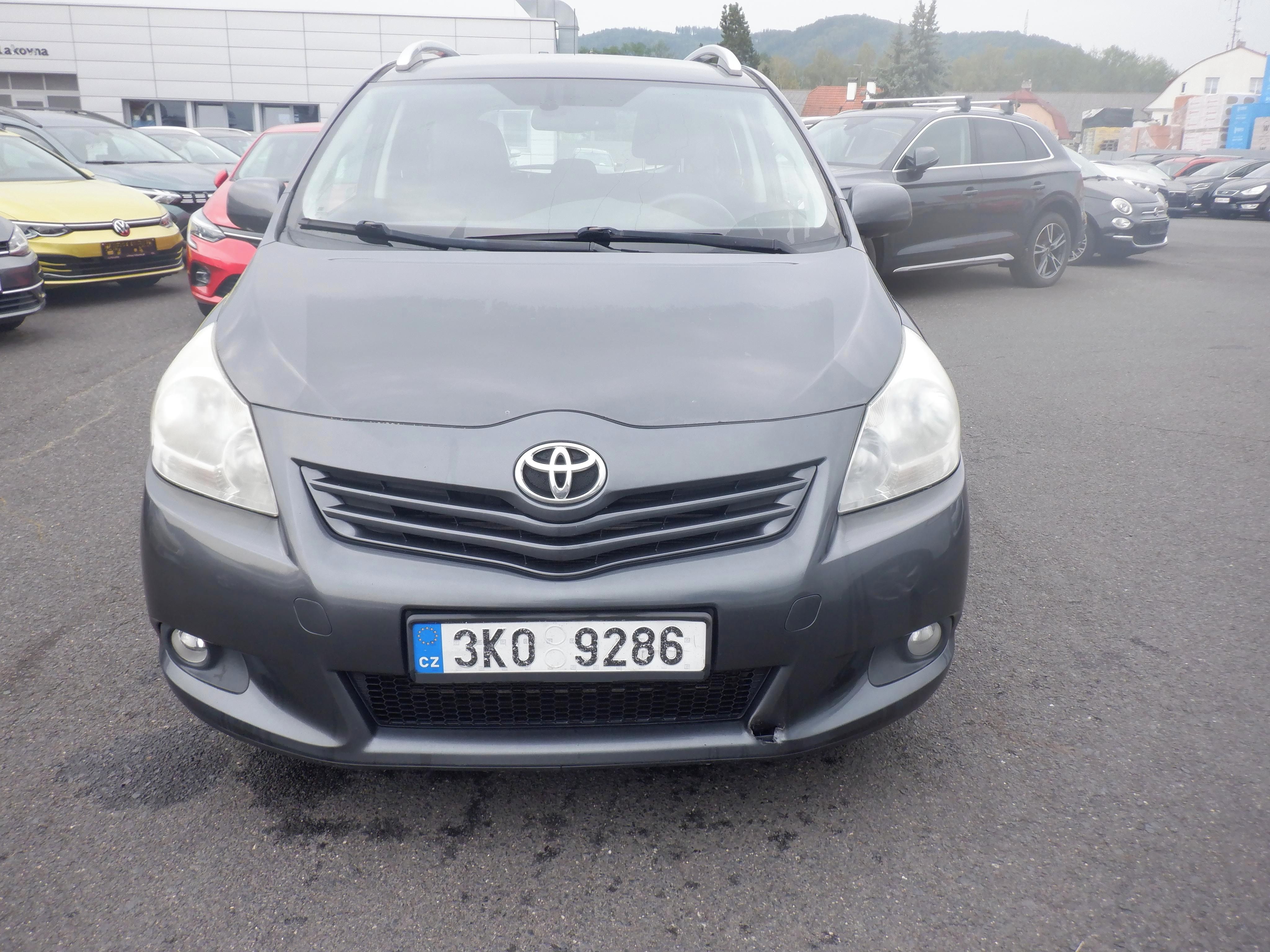 Toyota Verso, 2.0D-4D,1.majitel,ČR - fotka 2