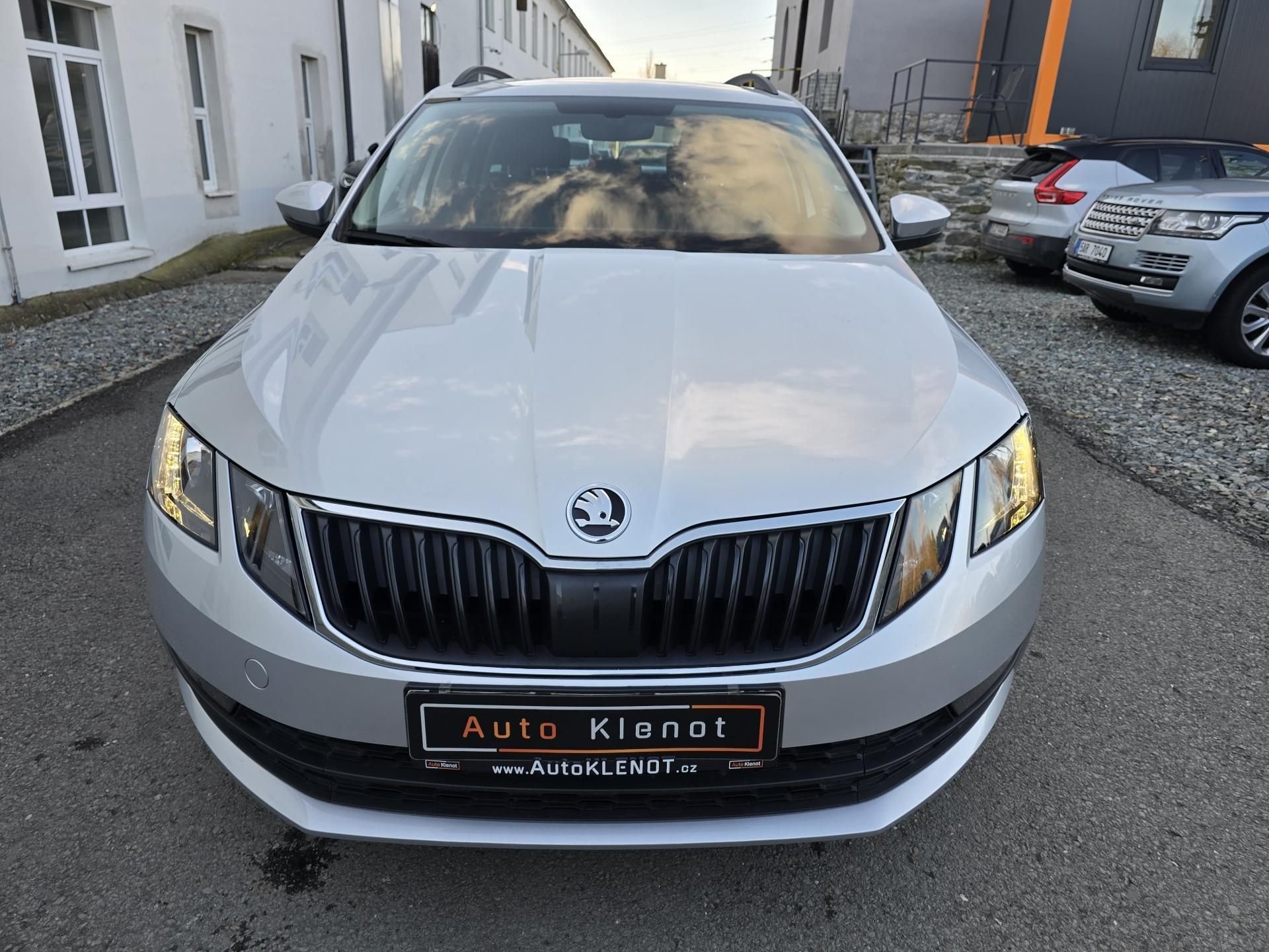 Škoda Octavia, 1,6TDI STYLE LED DIGIKLIMA-DPH - fotka 3