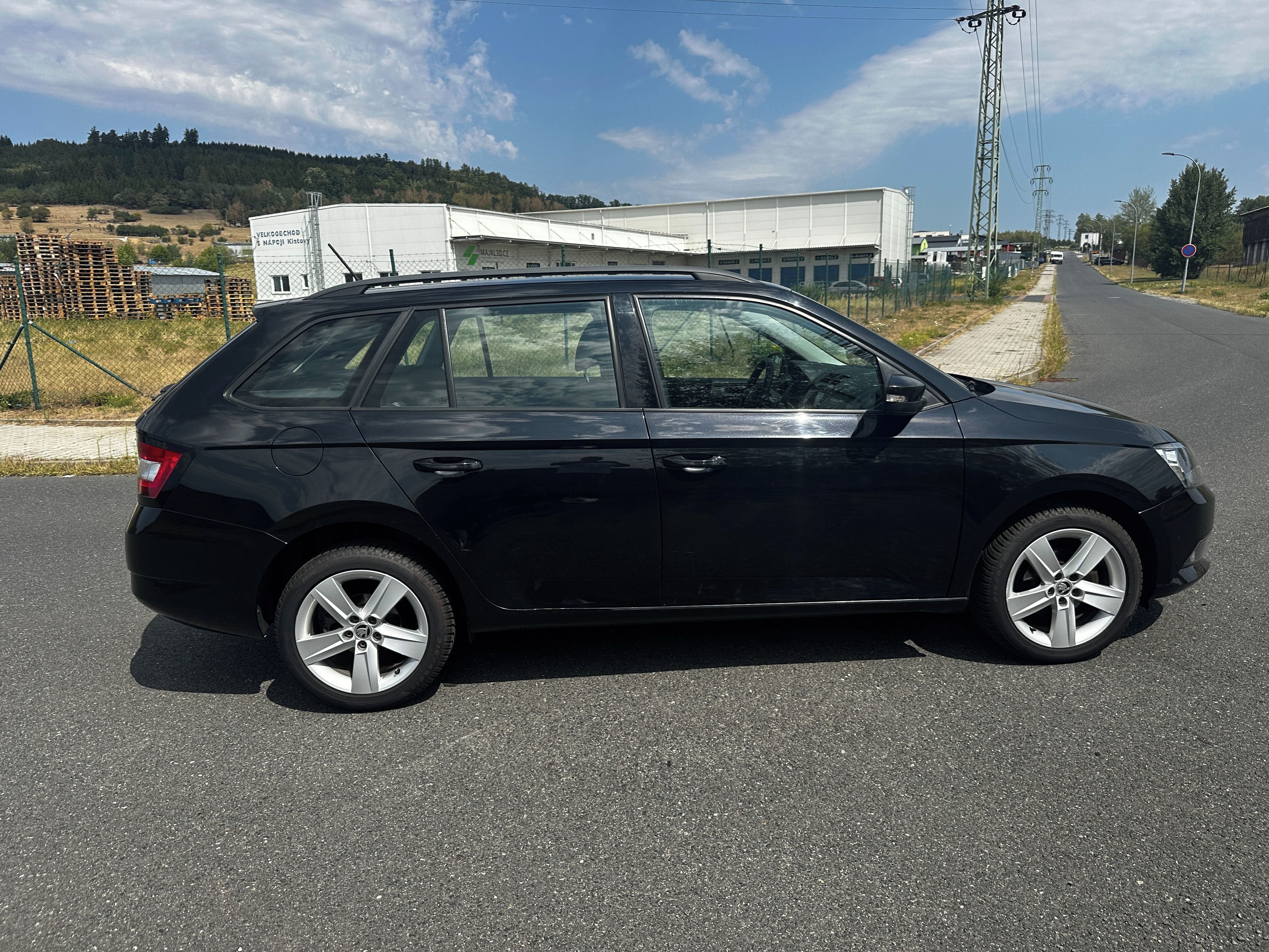 Škoda Fabia, 1.0 TSI - fotka 6