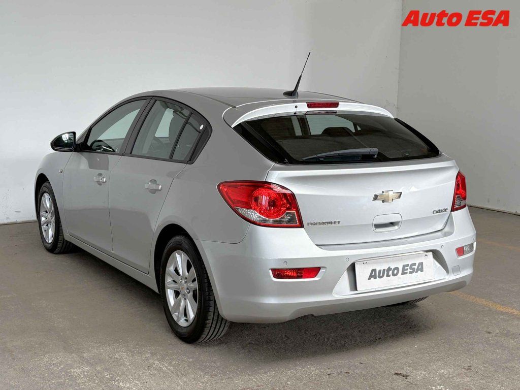 Chevrolet Cruze, 1.4I - fotka 6