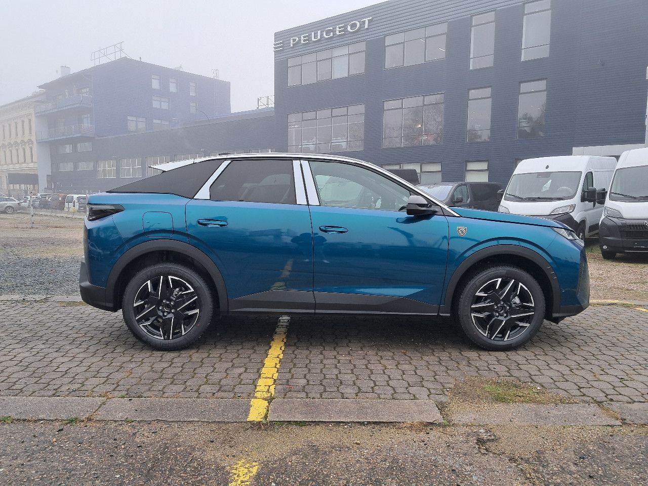 Peugeot 3008, GT Hybrid 145 e-DCS6 - fotka 4