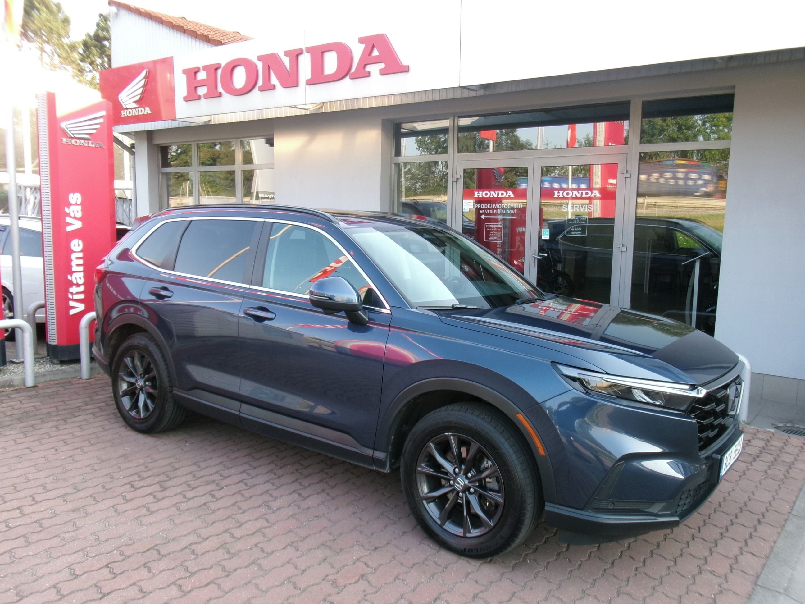 Honda CR-V, 2.0e:HEV 4x4 ELEGANCE, ČR, DPH - fotka 3