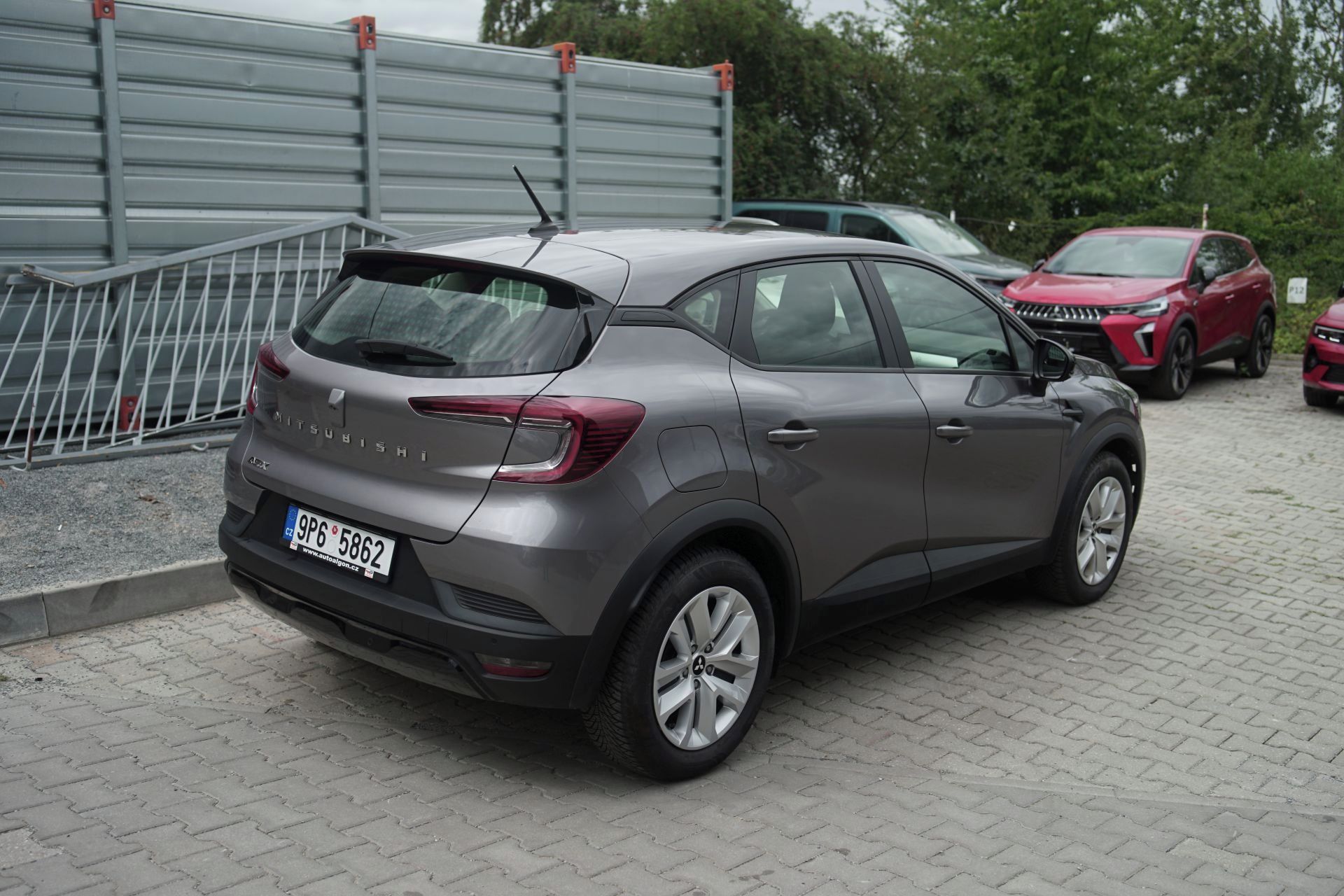 Mitsubishi ASX, Invite+ 1,3 Turbo 103kW MT6 - fotka 5