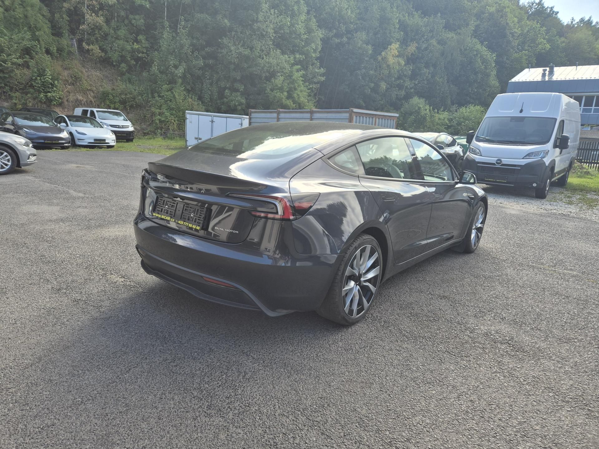 Tesla Model 3, LONG RANGE DUAL MOTOR SOH 93,5 - fotka 2