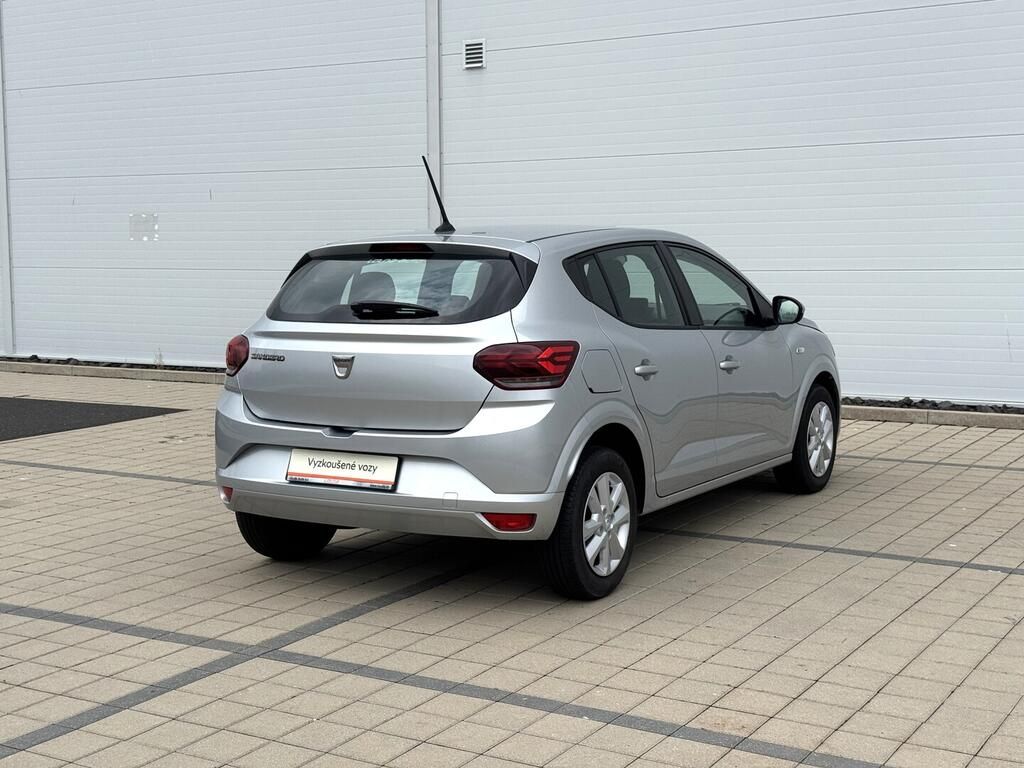 Dacia Sandero, Essential 1.0 TCe 67 kW - fotka 5