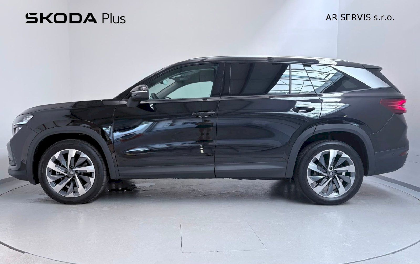 Škoda Kodiaq, EXLUSIVE SELECTION 2.0TDI/142k - fotka 3