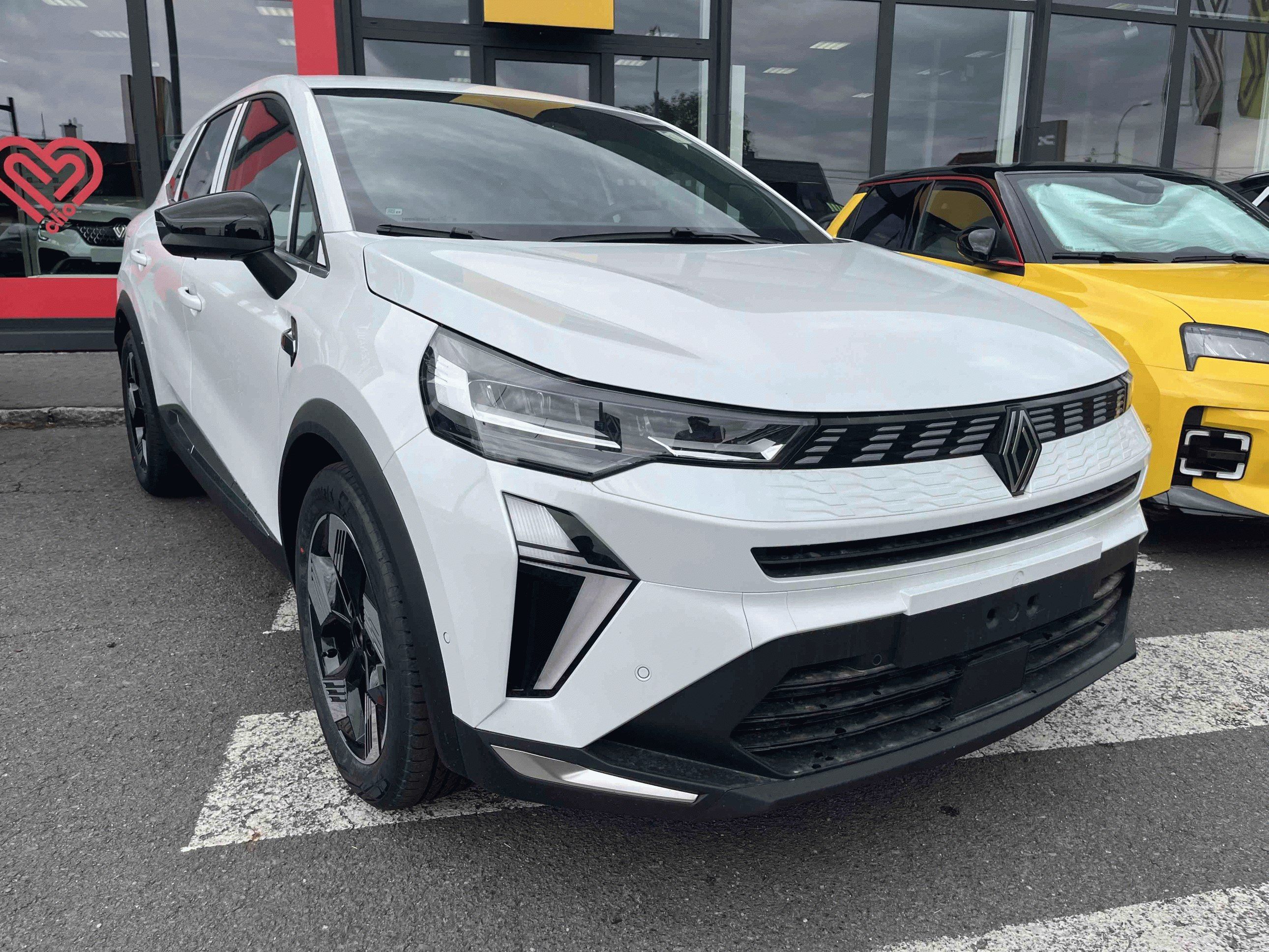 Renault Symbioz, techno E-Tech full hybrid 160 - fotka 3
