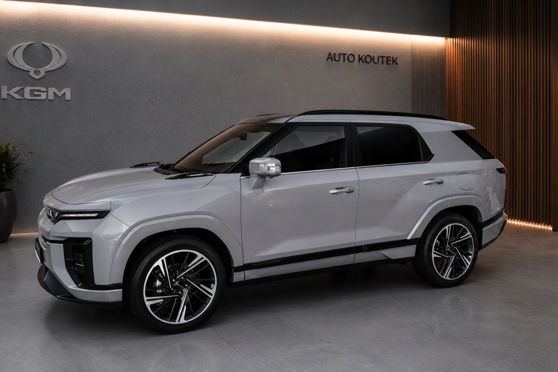 SsangYong Actyon, ACTYON HEV Premium Latte - fotka 2