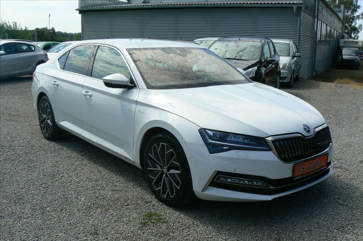 Škoda Superb, 1,4 TSI iV Laurin Klement DPH - fotka 2