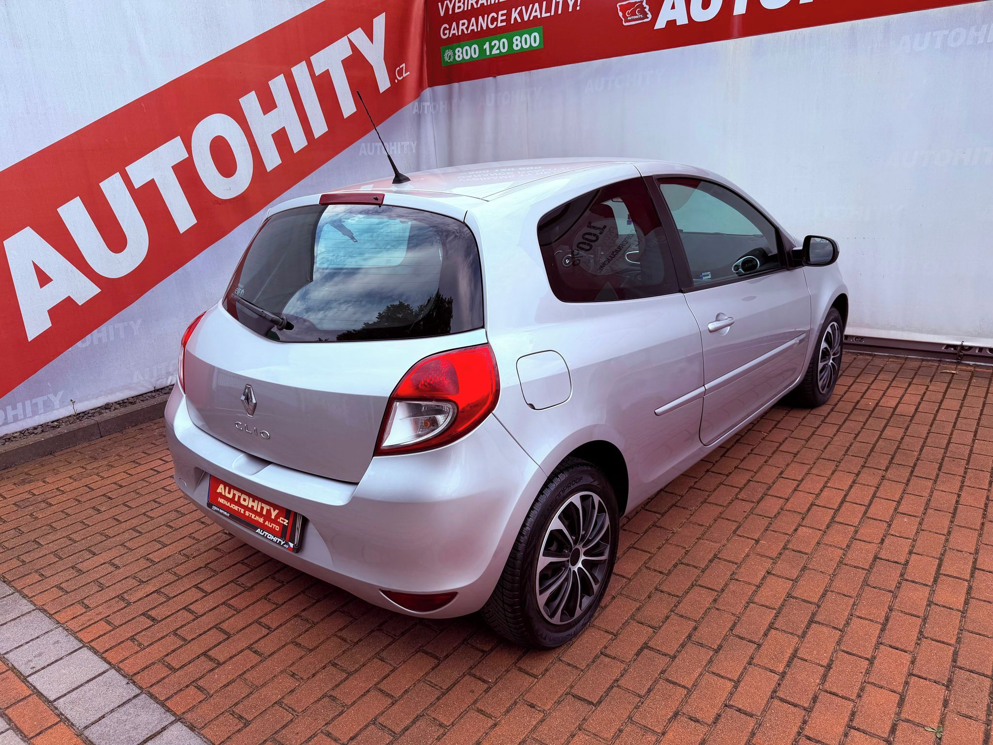 Renault Clio, 1.2 16V Advantage, ČR, 85 tkm - fotka 6
