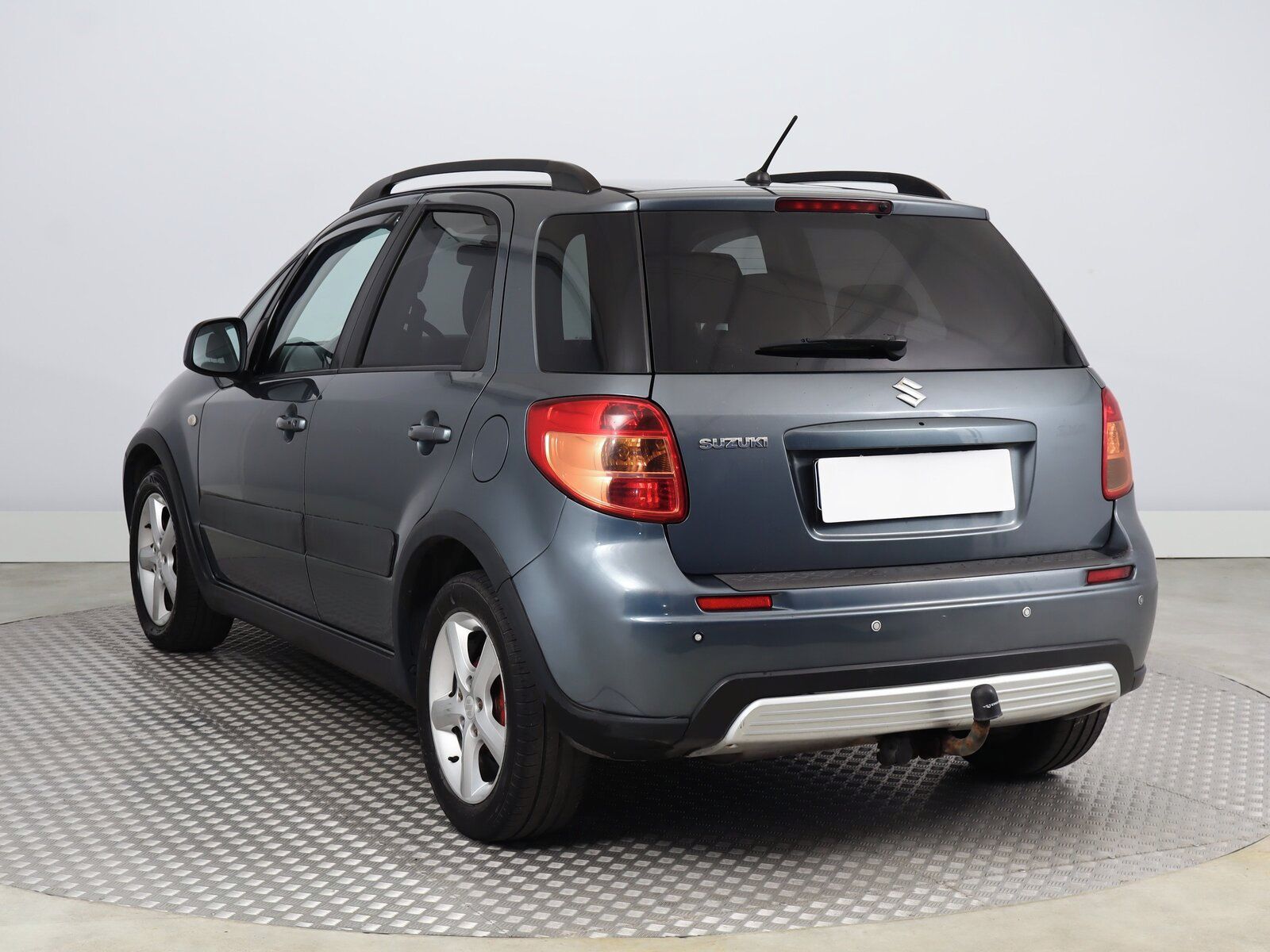 Suzuki SX4, 1.6 VVT, Tažné - fotka 4