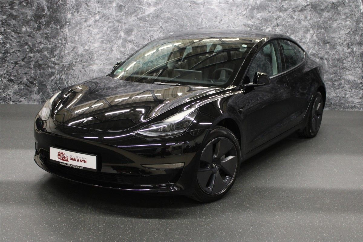Tesla Model 3, Long Range