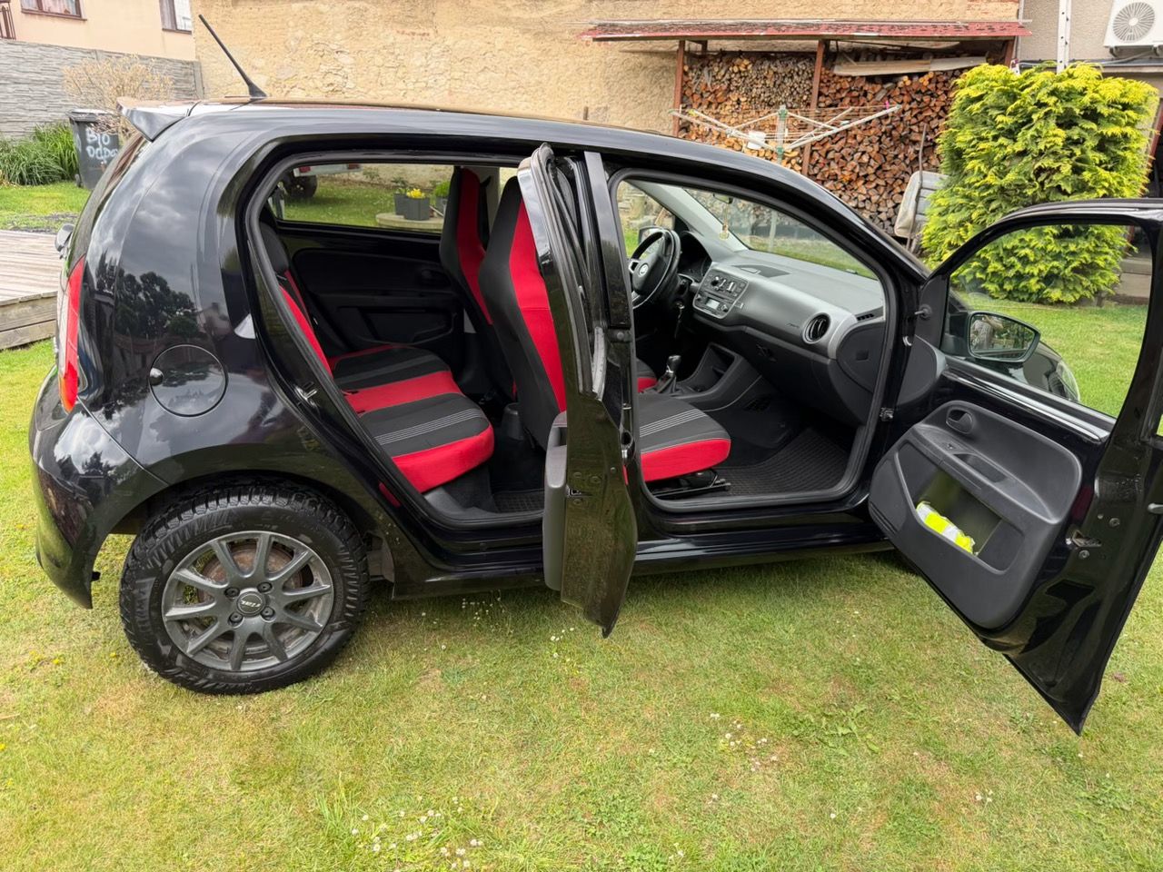 Škoda Citigo, 1.0 MPI, 55 KW, 5 dv. - fotka 6