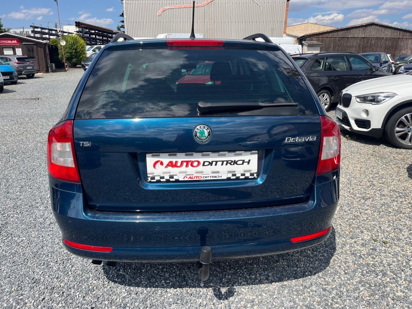 Škoda Octavia, 1.4 TSi FAMILY - fotka 6