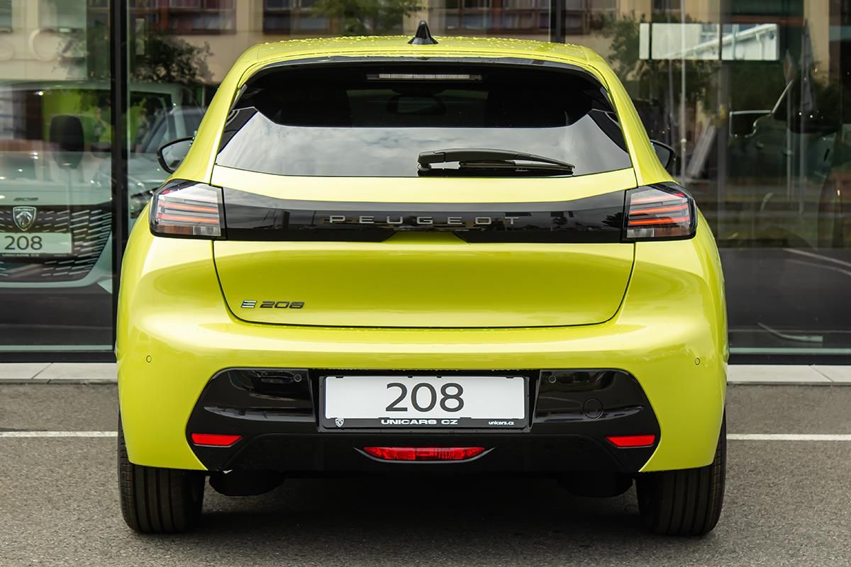 Peugeot 208, ALLURE Elektromotor 100 - fotka 6