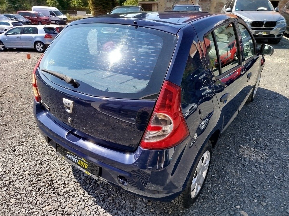 Dacia Sandero, 1,2 i 55kW, 1.MAJITEL, Arctica - fotka 6