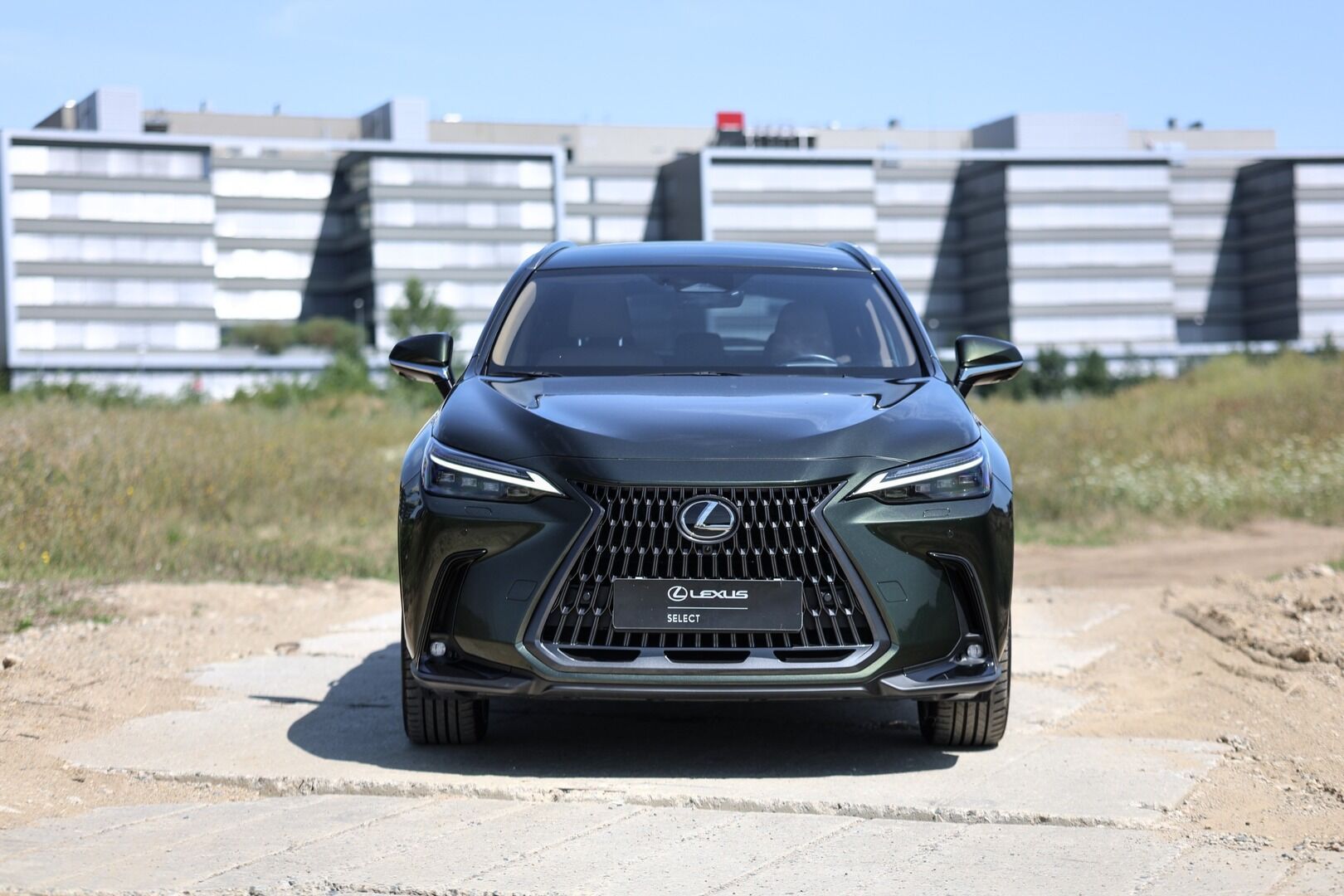 Lexus NX 450h+, 450H+ 2,5 PHEV PRESTIGE - fotka 3