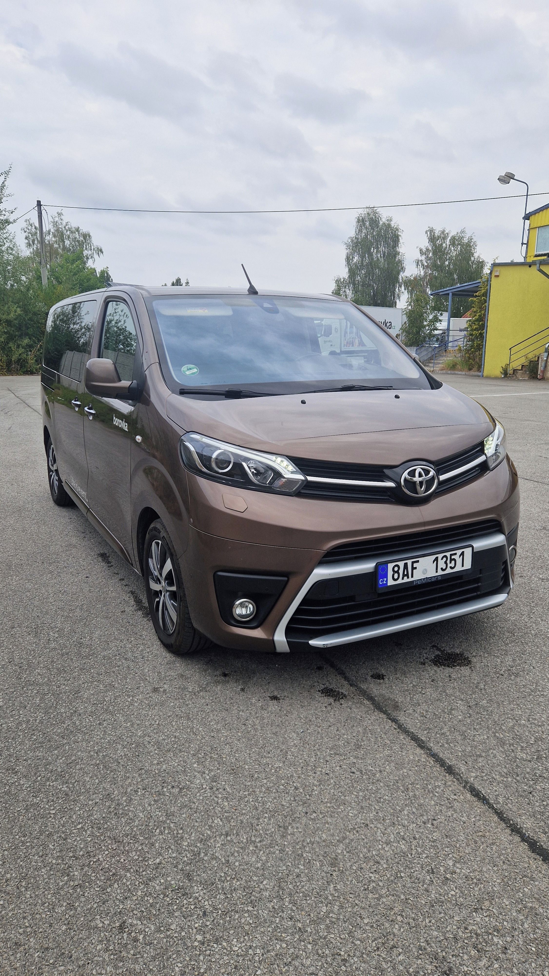 Toyota Proace Verso, Toyota Proace verso VIP, 130kw