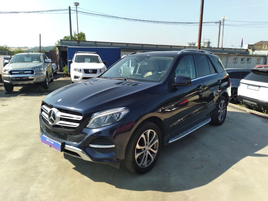 Mercedes-Benz GLE, 350 D 4 MATIC KŮŽE,DPH,AUTOMAT - fotka 3
