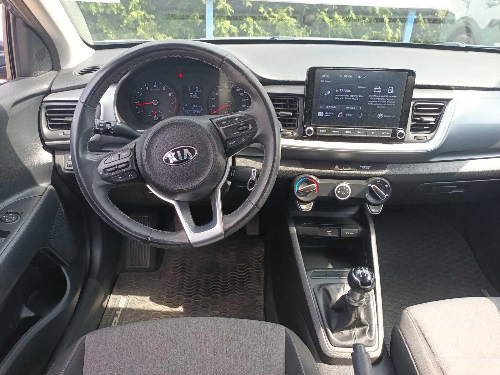 Kia Stonic, 1.2 DPI, Serv.kniha, Tempomat - fotka 3