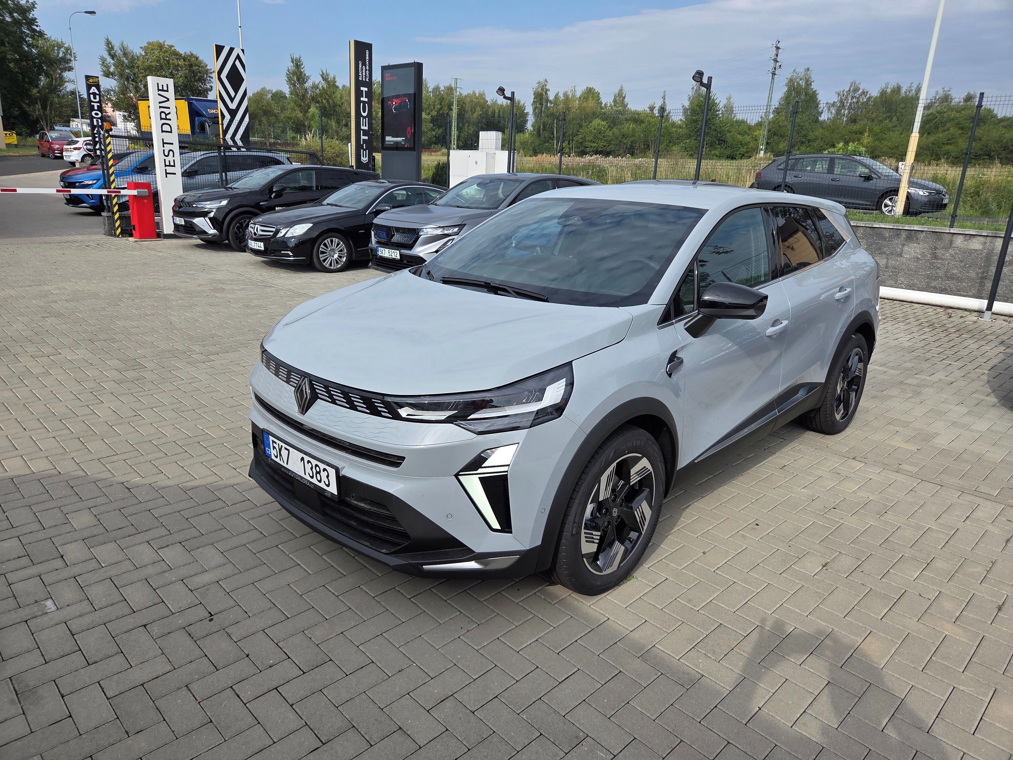 Renault Symbioz, techno mild hybrid 140 EDC