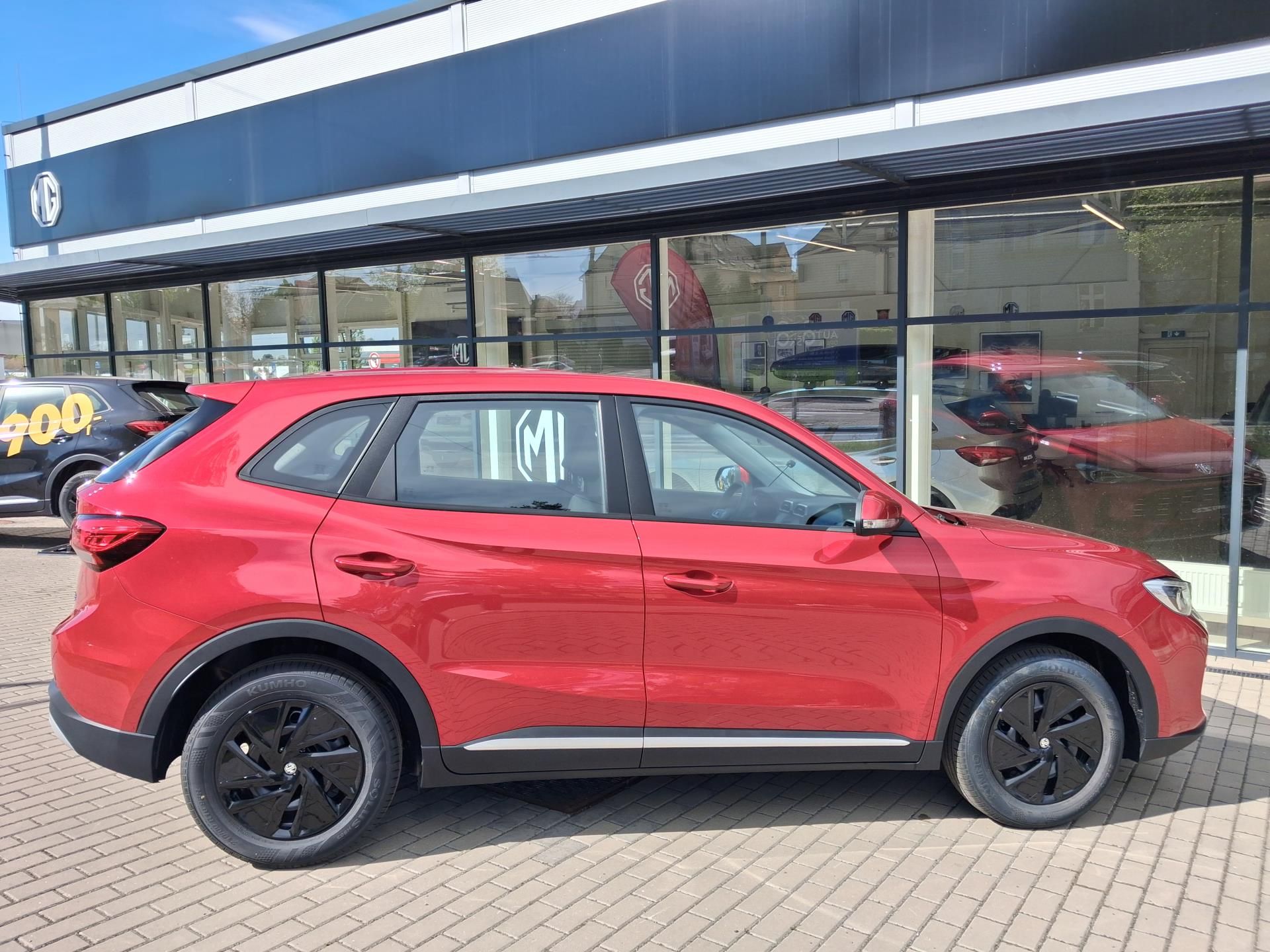 MG ZS, ESSENTIAL Hybrid+ 145kW 4AT - fotka 5