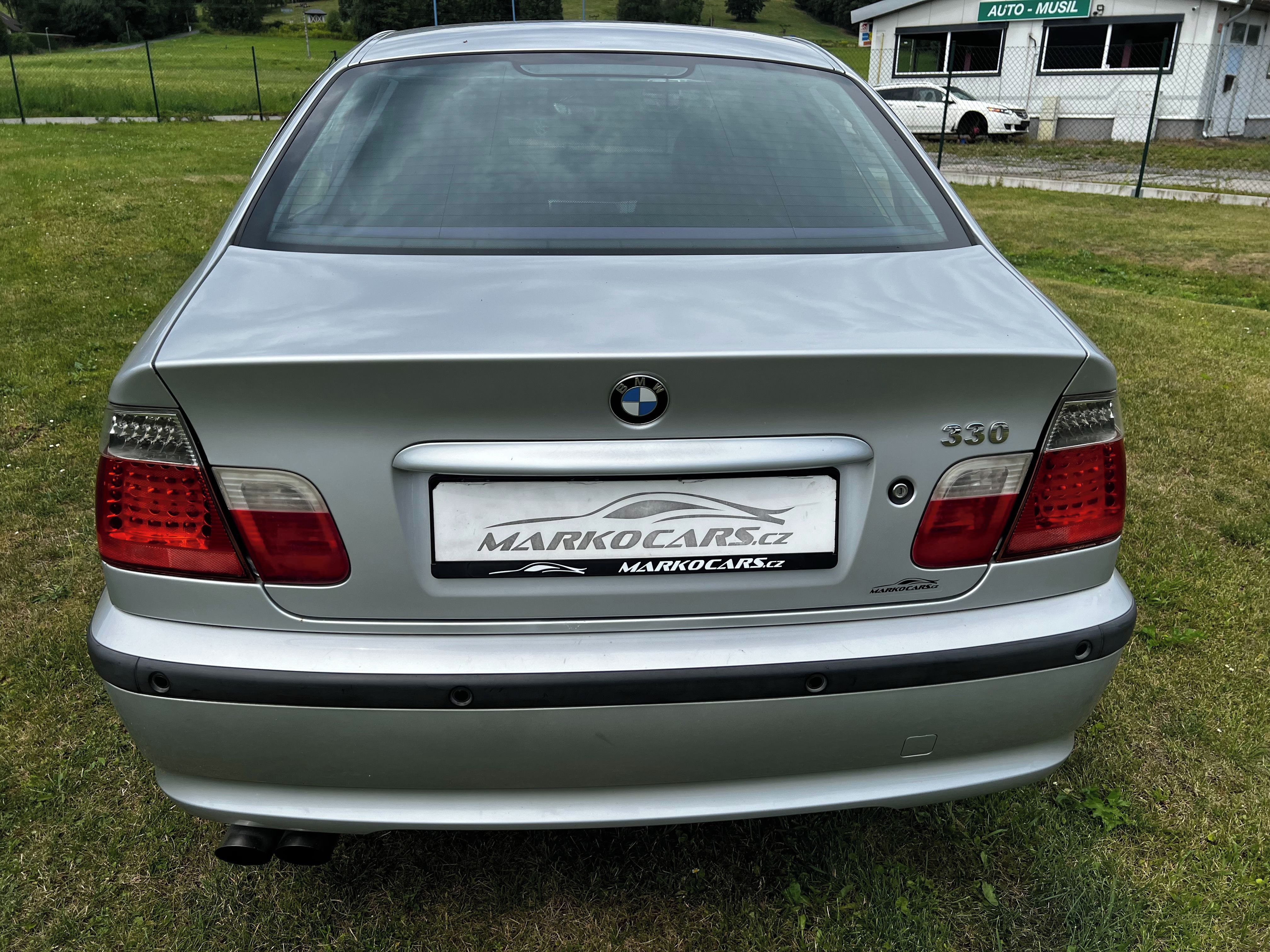 BMW Řada 3, 330i M-PAKET SERVISKA ! - fotka 6