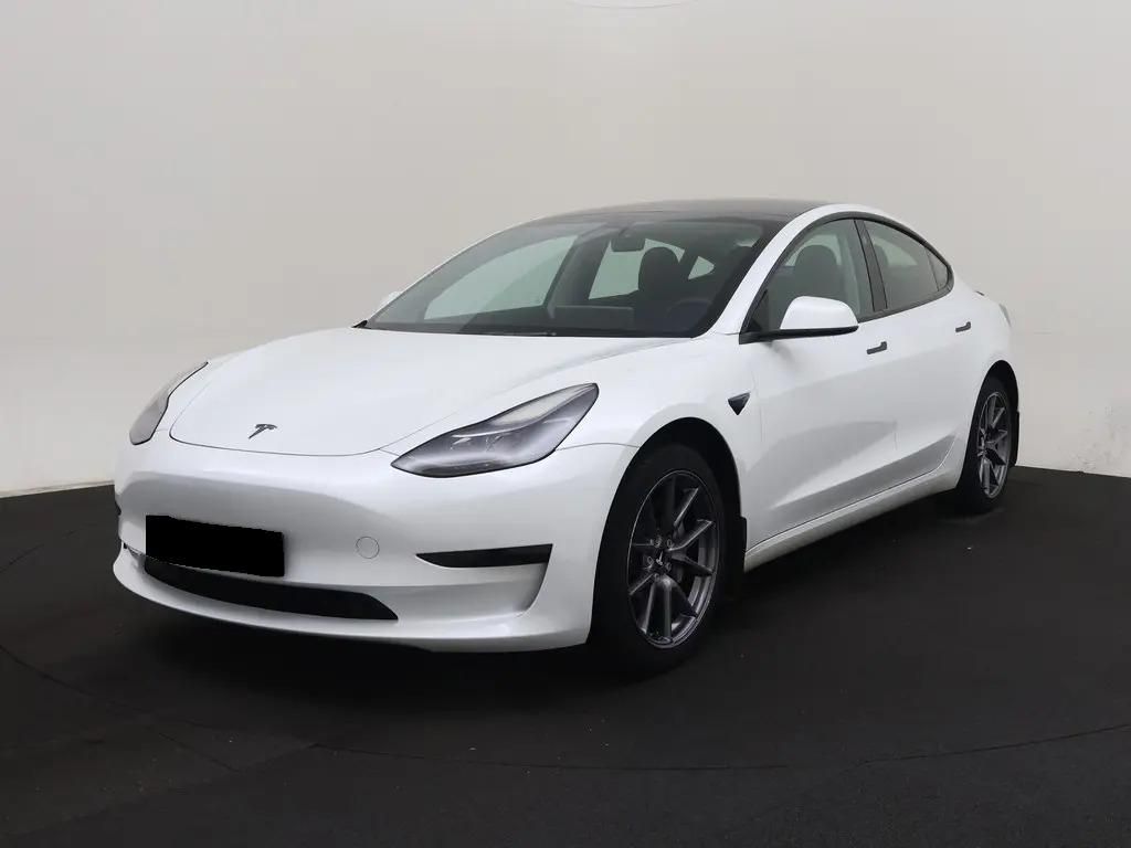 Tesla Model 3, SR LFP 220kW Ryzen 1.Maj