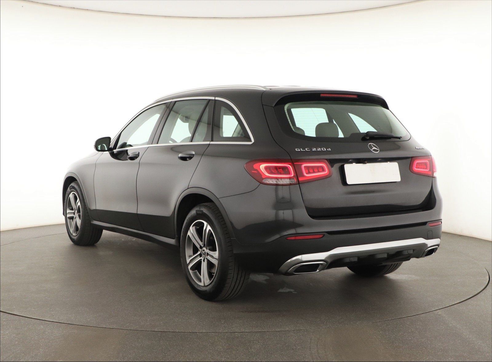 Mercedes-Benz GLC, 220 d 4MATIC, Automat, Kůže - fotka 4