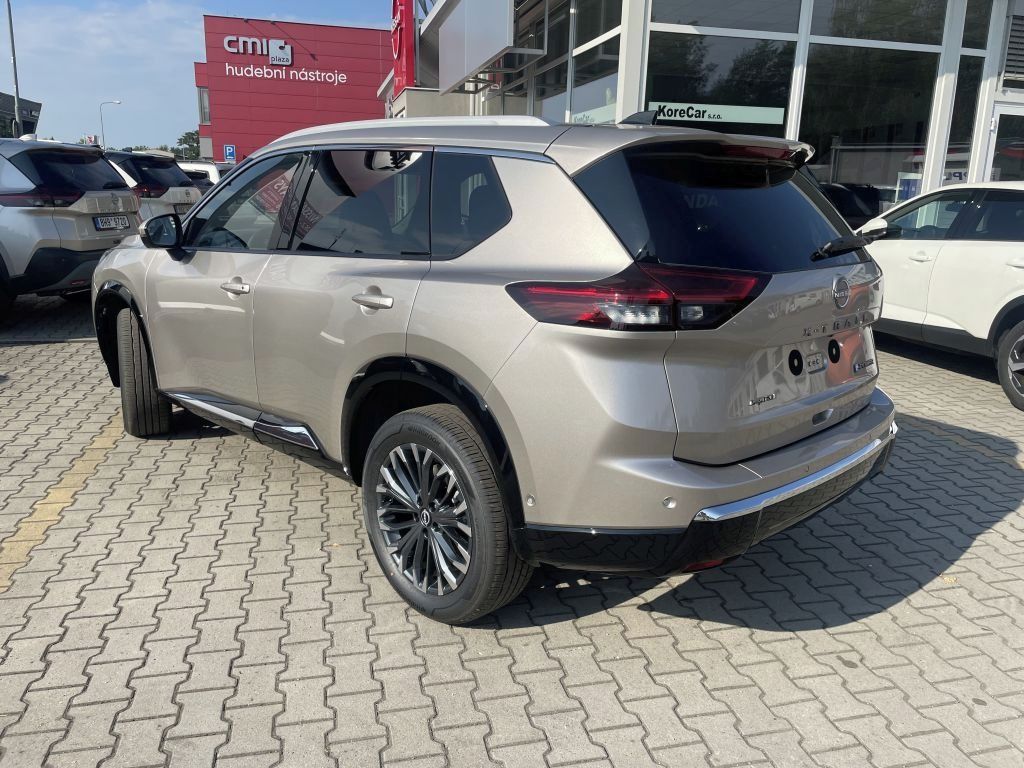 Nissan X-Trail, E-Power 213PS 4WD Tek Ok Bo Na - fotka 3