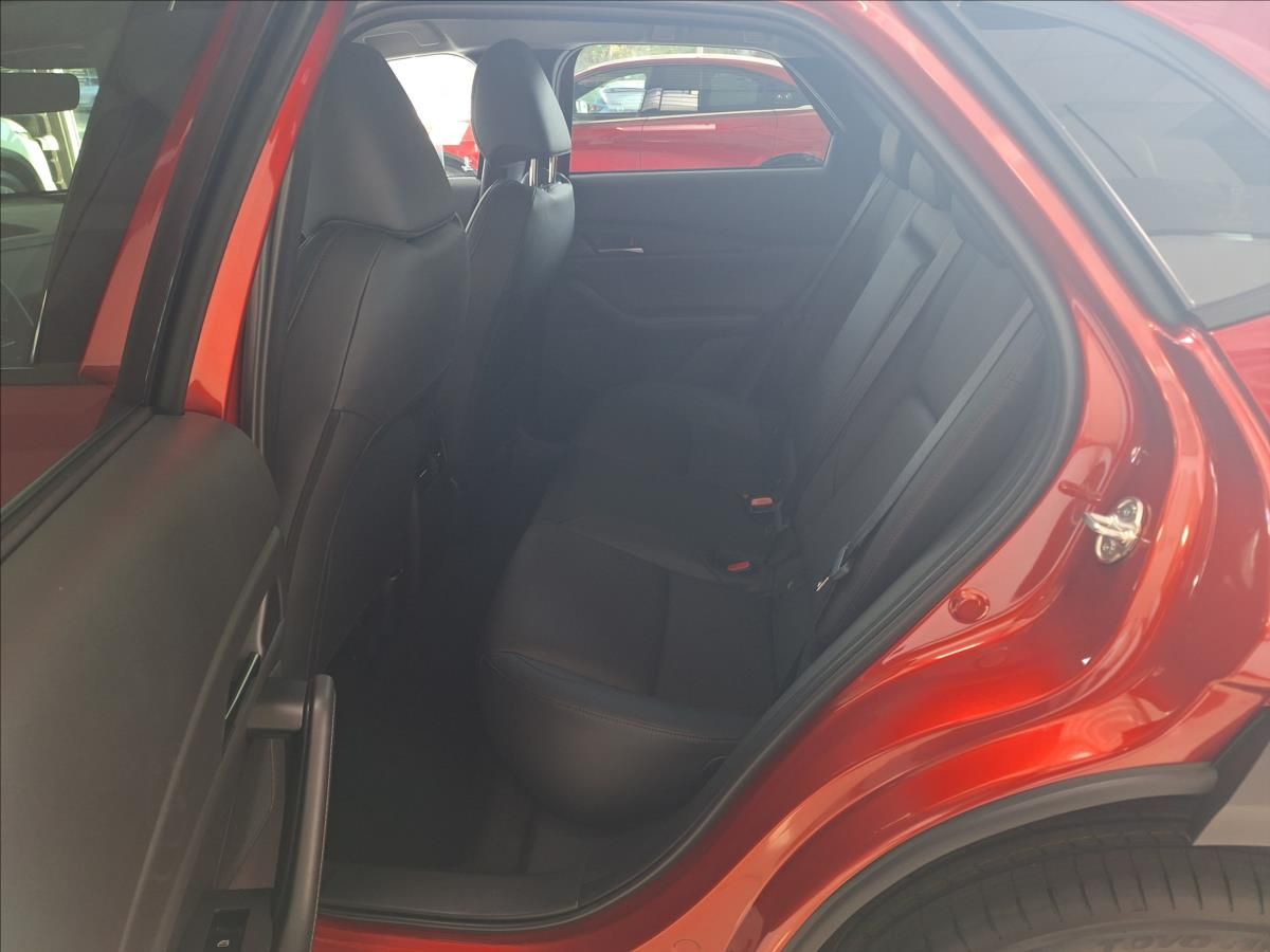 Mazda CX-30, 2.5 G 140k 6AT FWD HOMURA PLUS - fotka 6