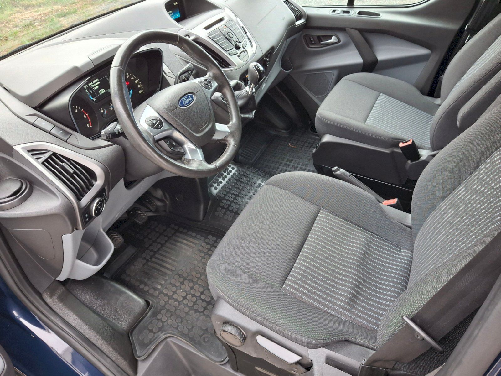 Ford Transit Custom, TRANSIT CUSTOM 2,0 EcoBlue 77k - fotka 6