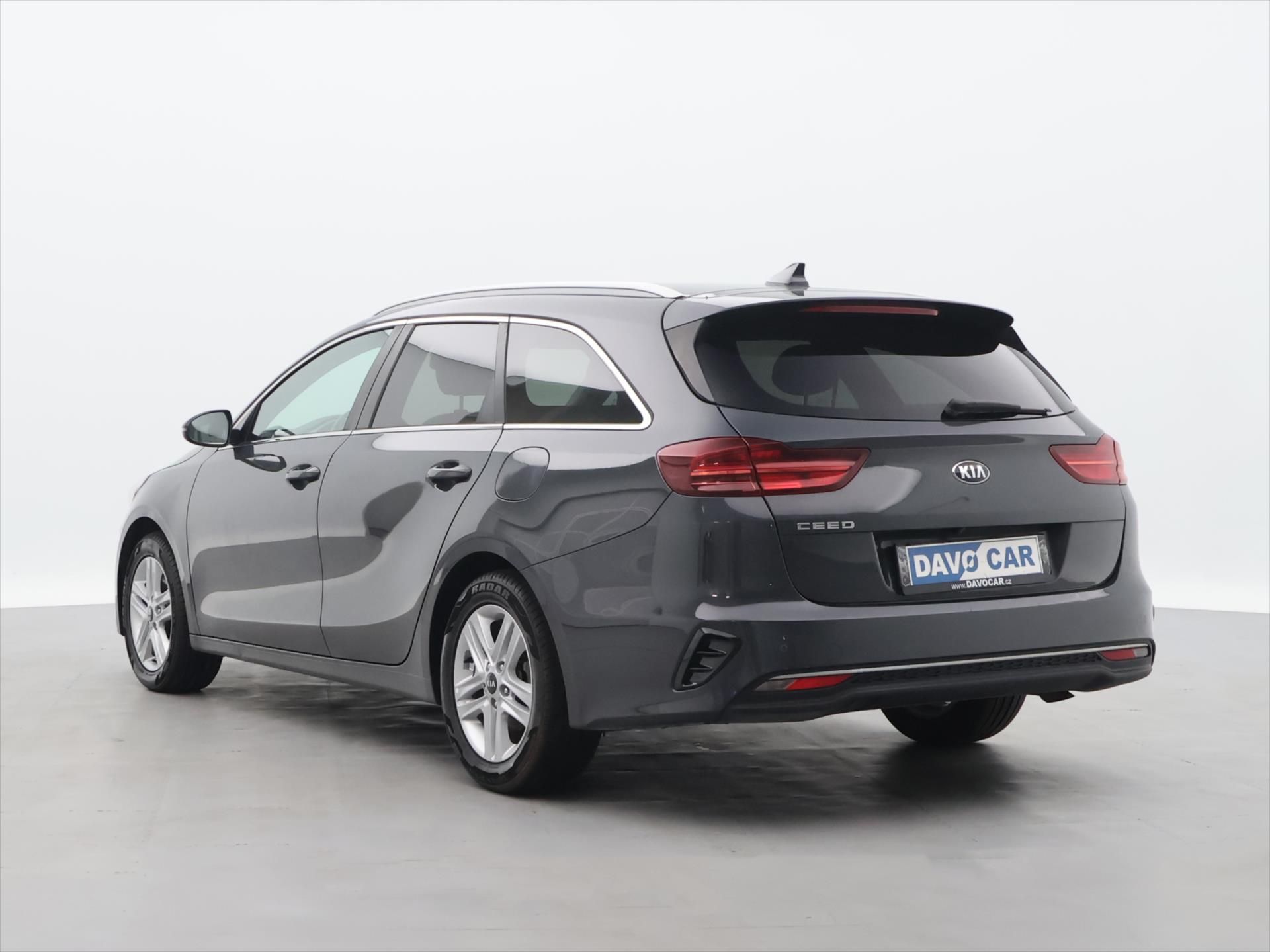 Kia Cee´d, 1,4 T-GDI Fresh CZ - fotka 5