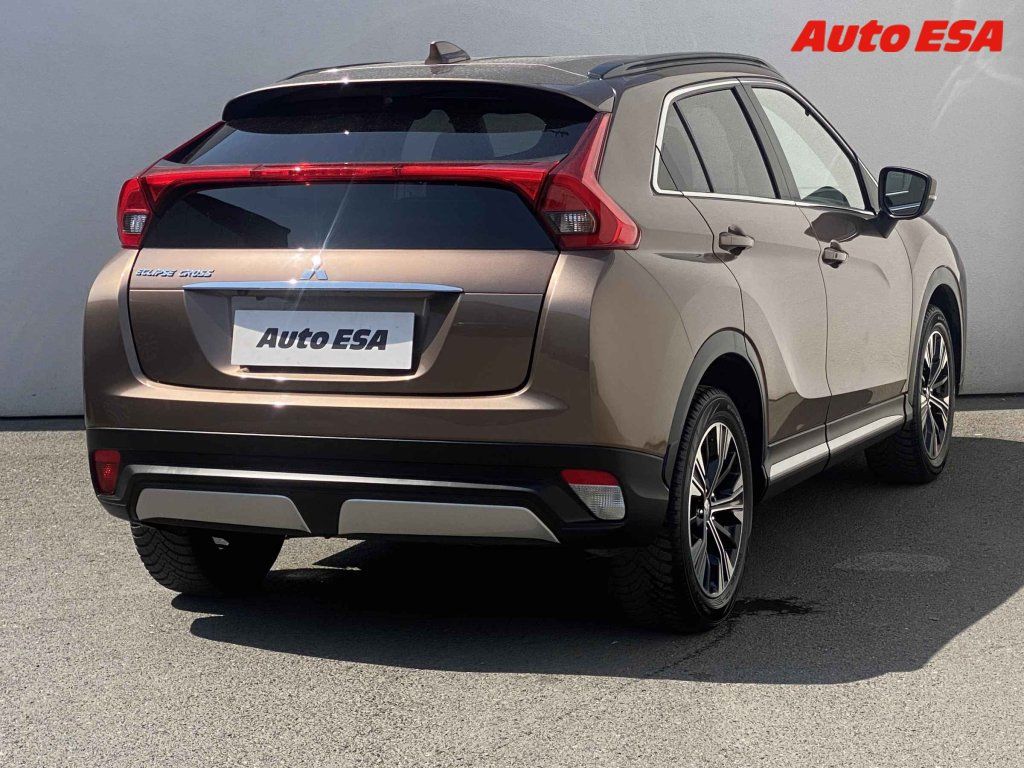Mitsubishi Eclipse Cross, 1.5 T-MIVEC,AT - fotka 4