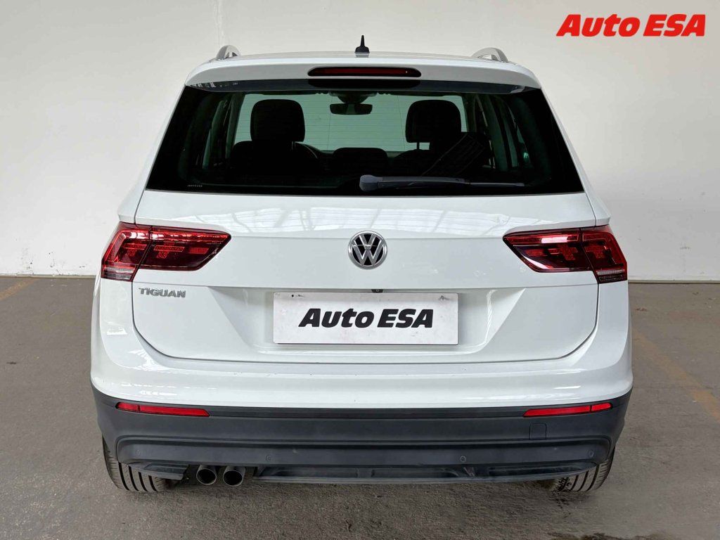 Volkswagen Tiguan, 2.0 TDi,navi - fotka 5