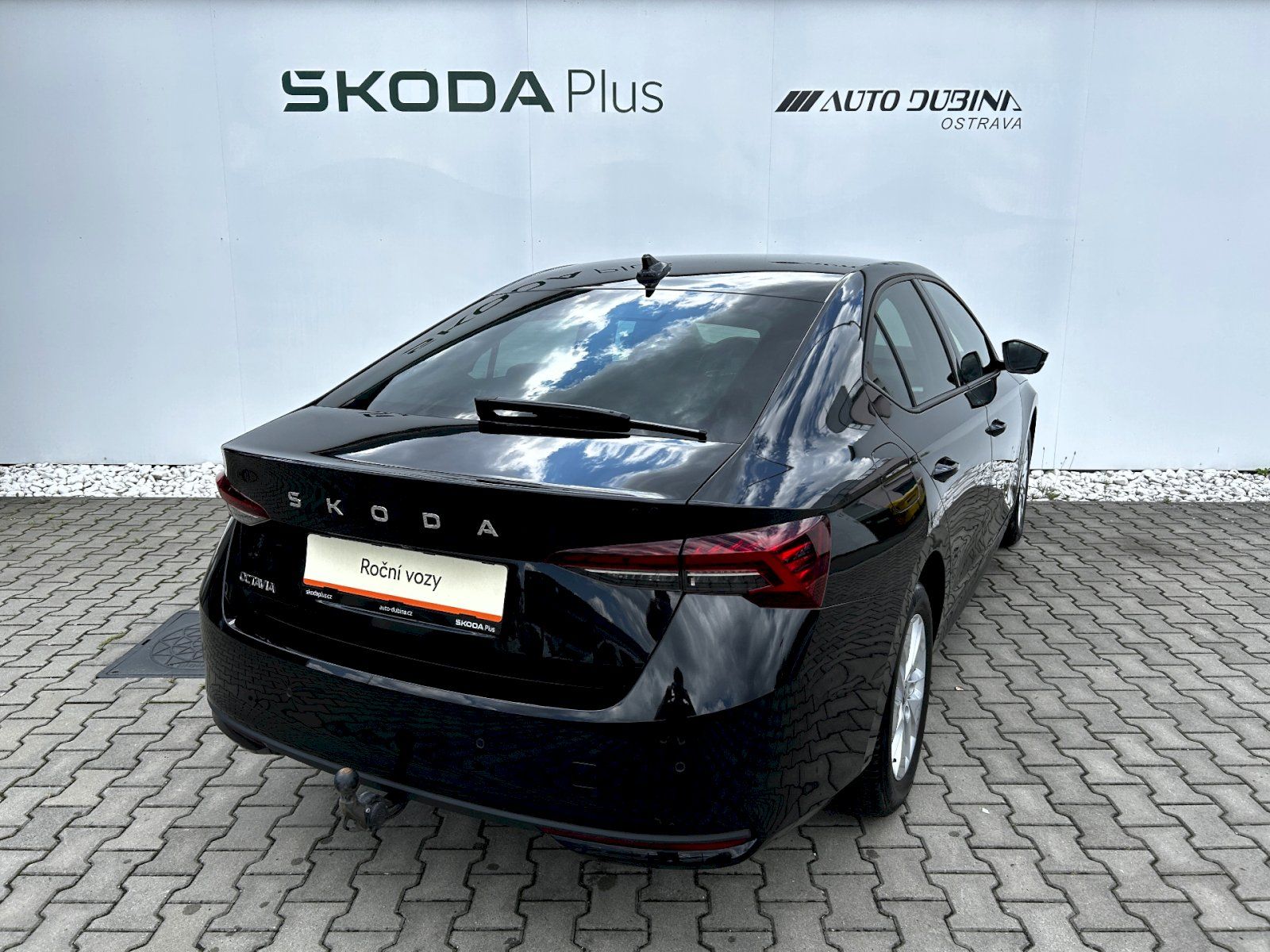 Škoda Octavia, 1.5 TSI 110kW Selection - fotka 2