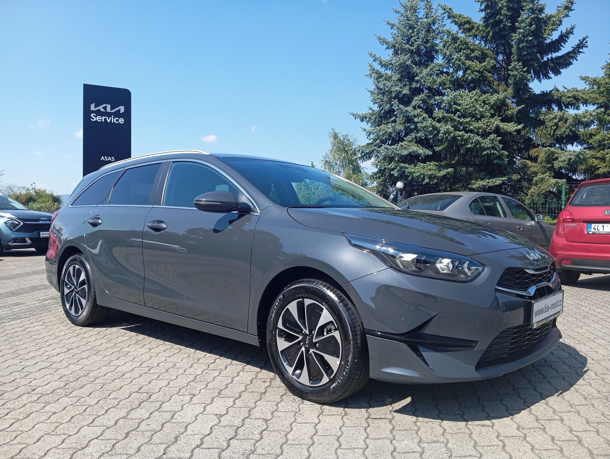 Kia Cee´d SW, 1.5 T-GDi 7DCT TOP