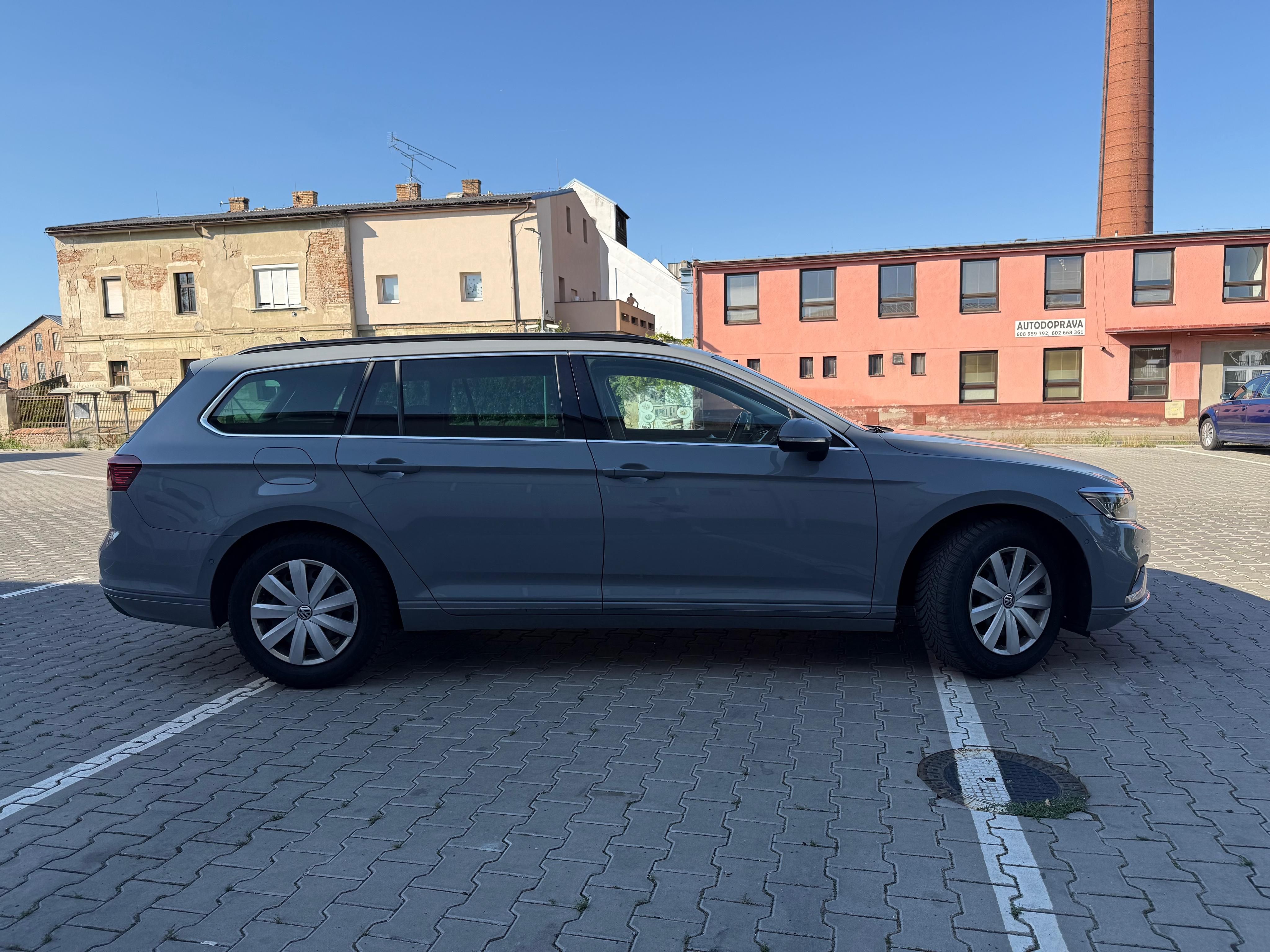 Volkswagen Passat - fotka 5
