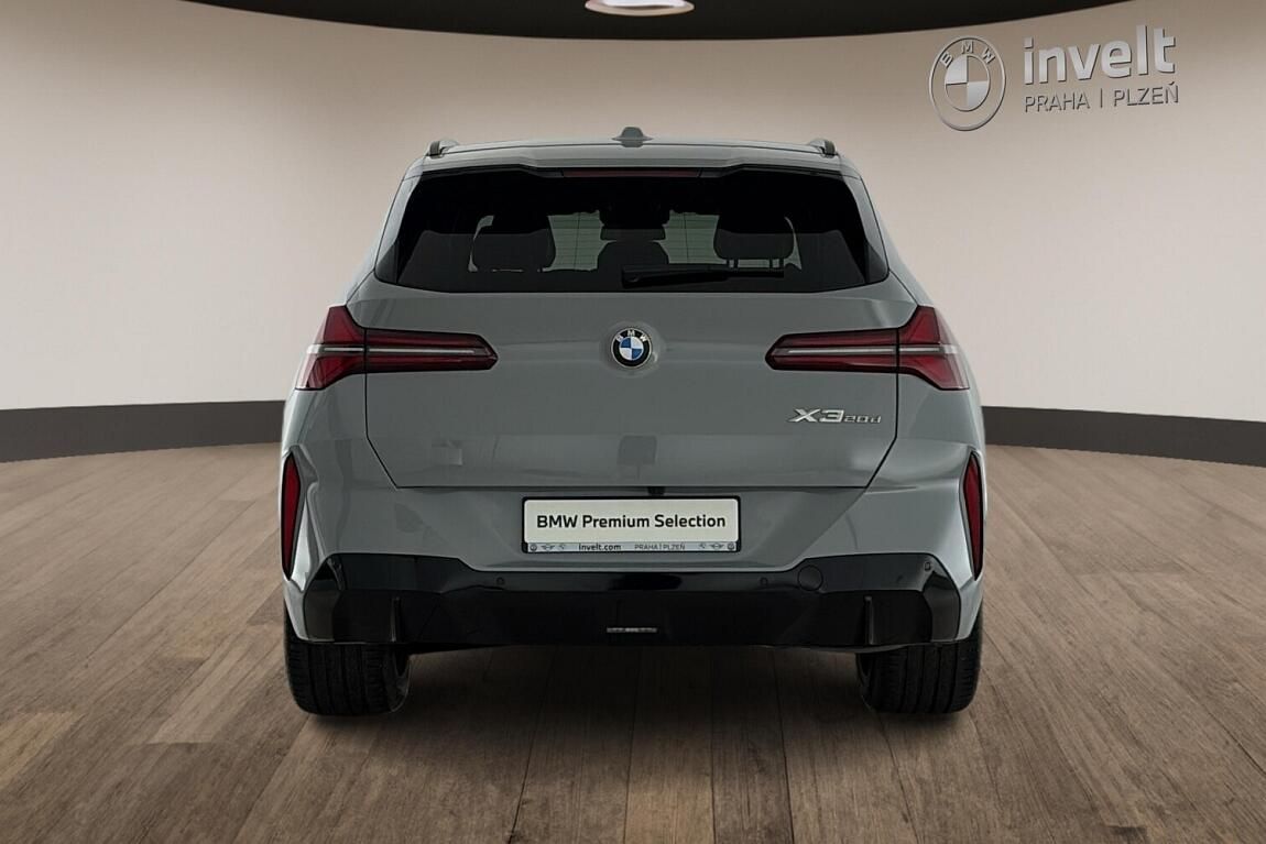 BMW X3, xDrive20d - fotka 4
